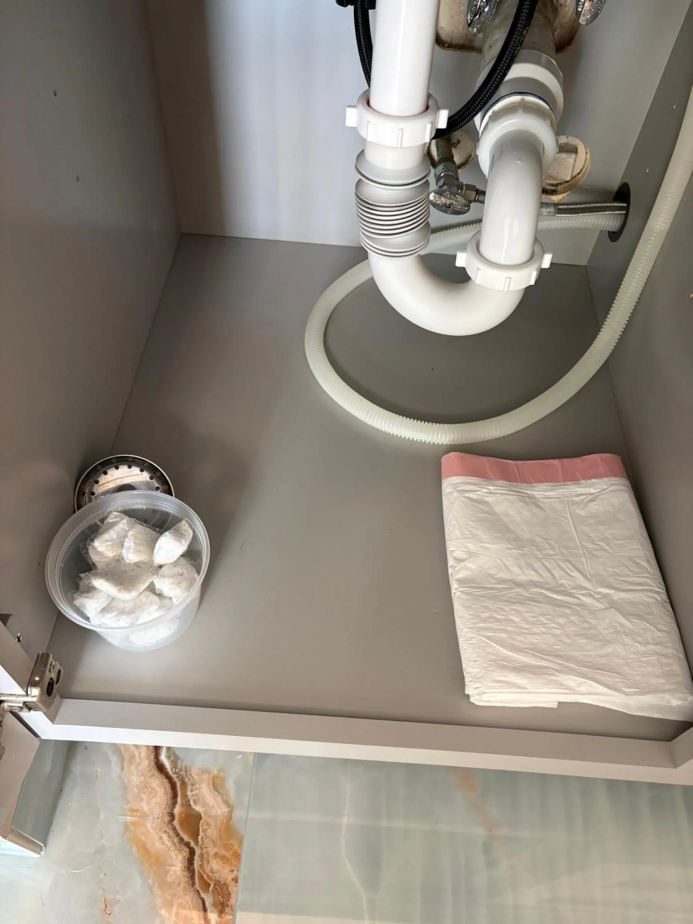 Kitchen or kitchenette in The Galveston Victorian Condo