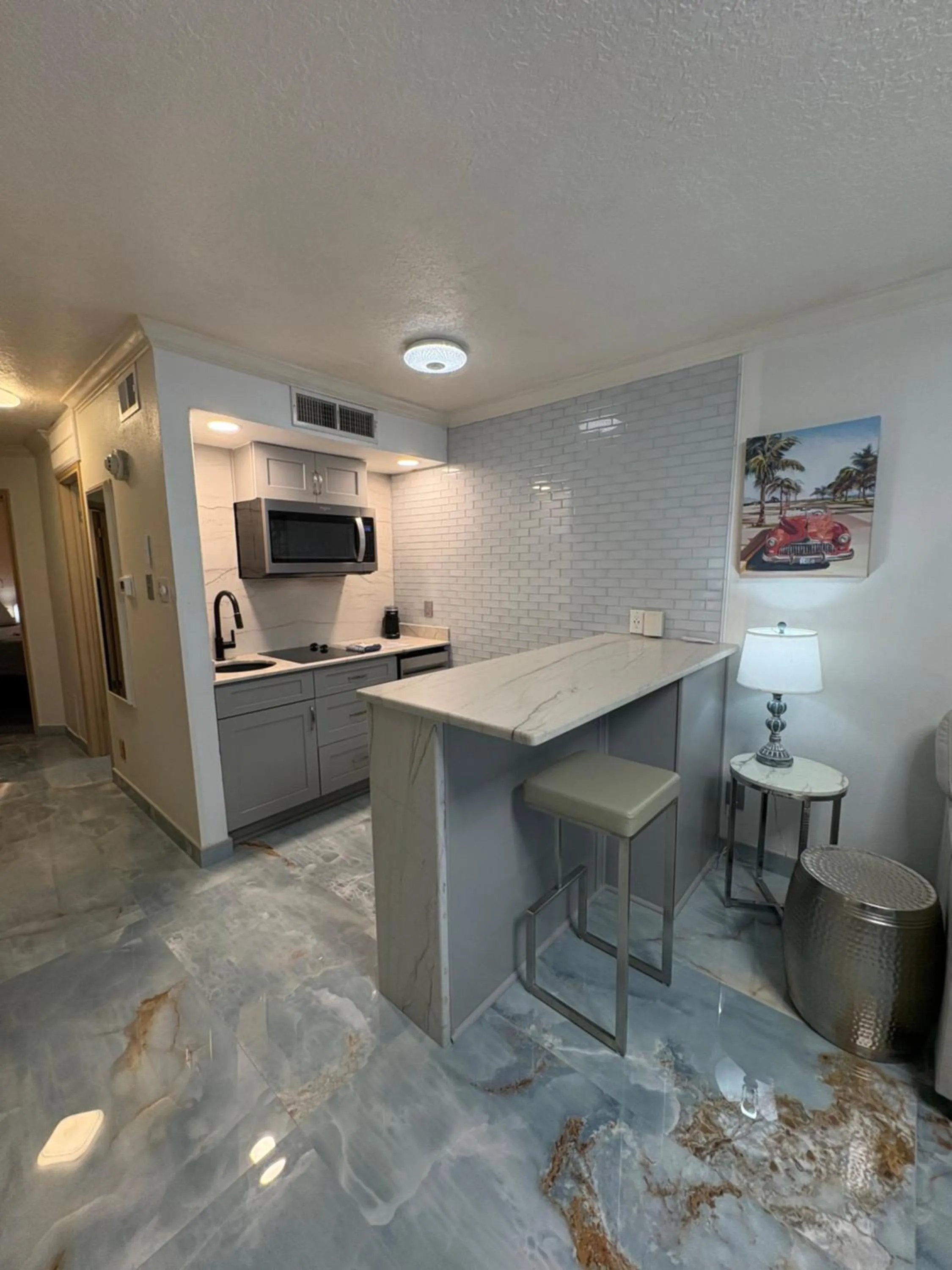 Kitchen or kitchenette in The Galveston Victorian Condo