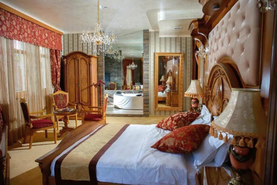 Bedroom, Bed in Premier Prezident Garni Hotel and Spa