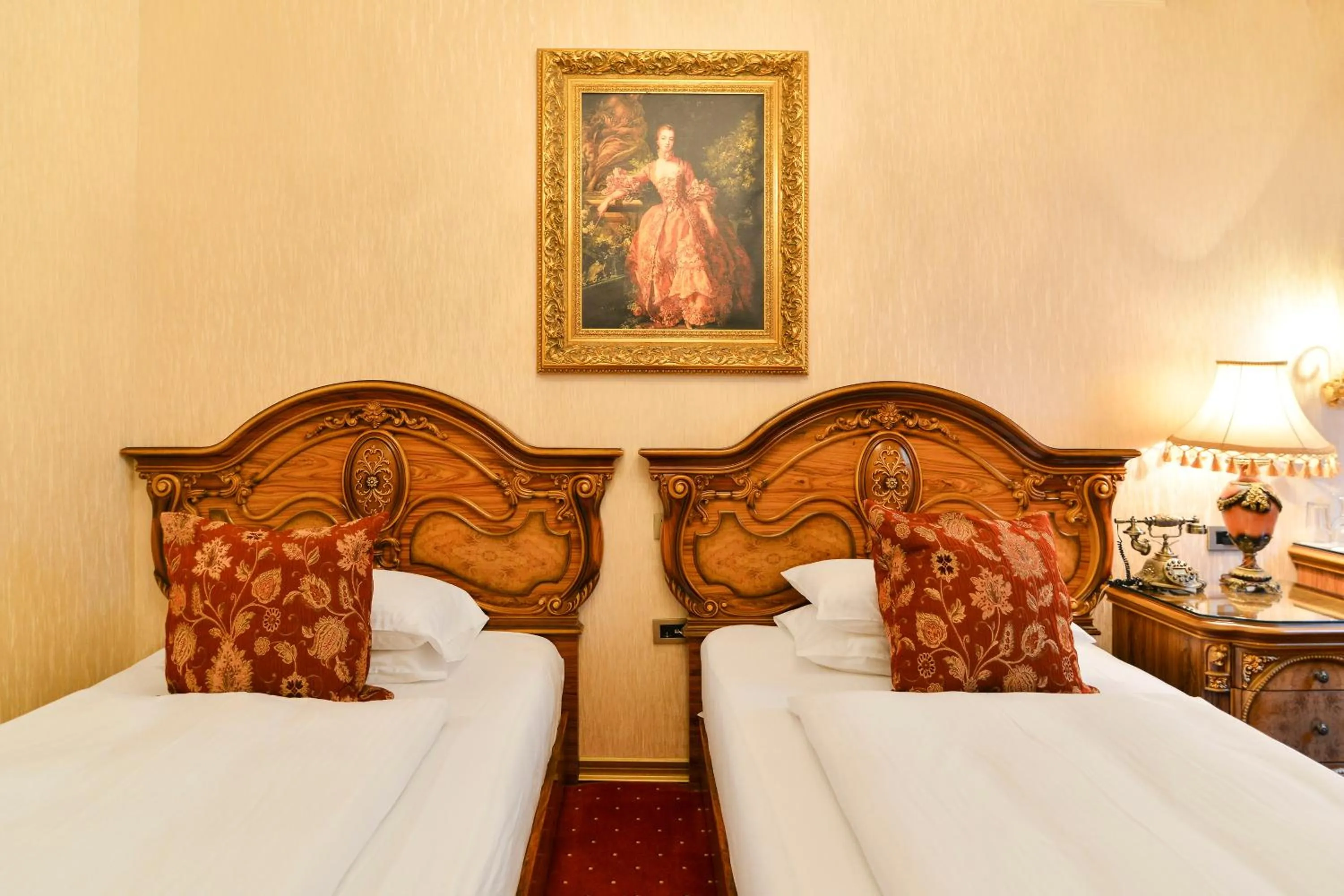 Bedroom, Bed in Premier Prezident Garni Hotel and Spa
