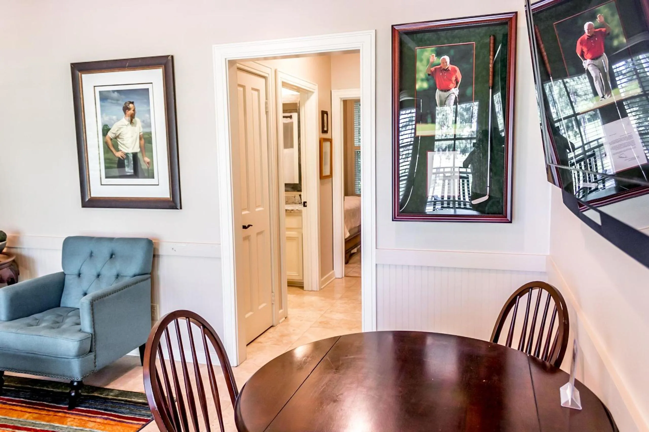 Seating area in The Lodge at The Bluffs