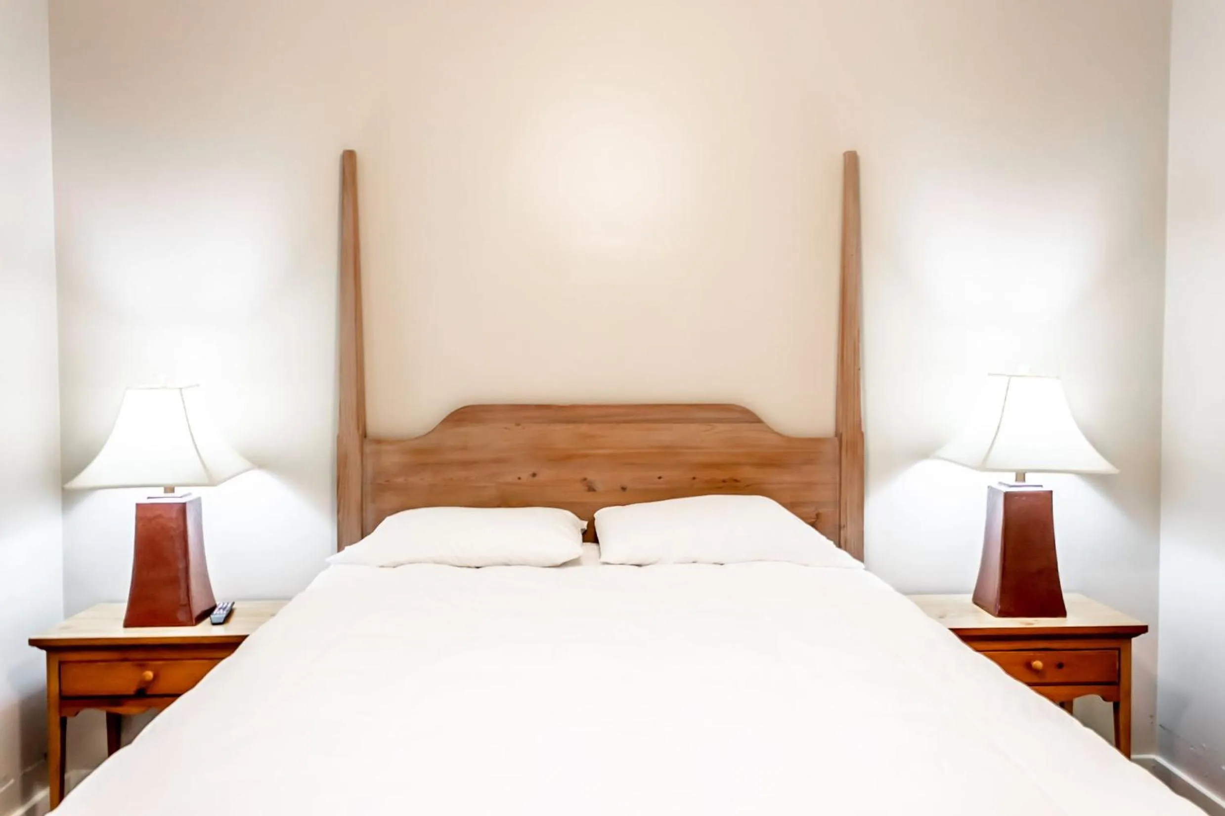 Bedroom, Bed in The Lodge at The Bluffs