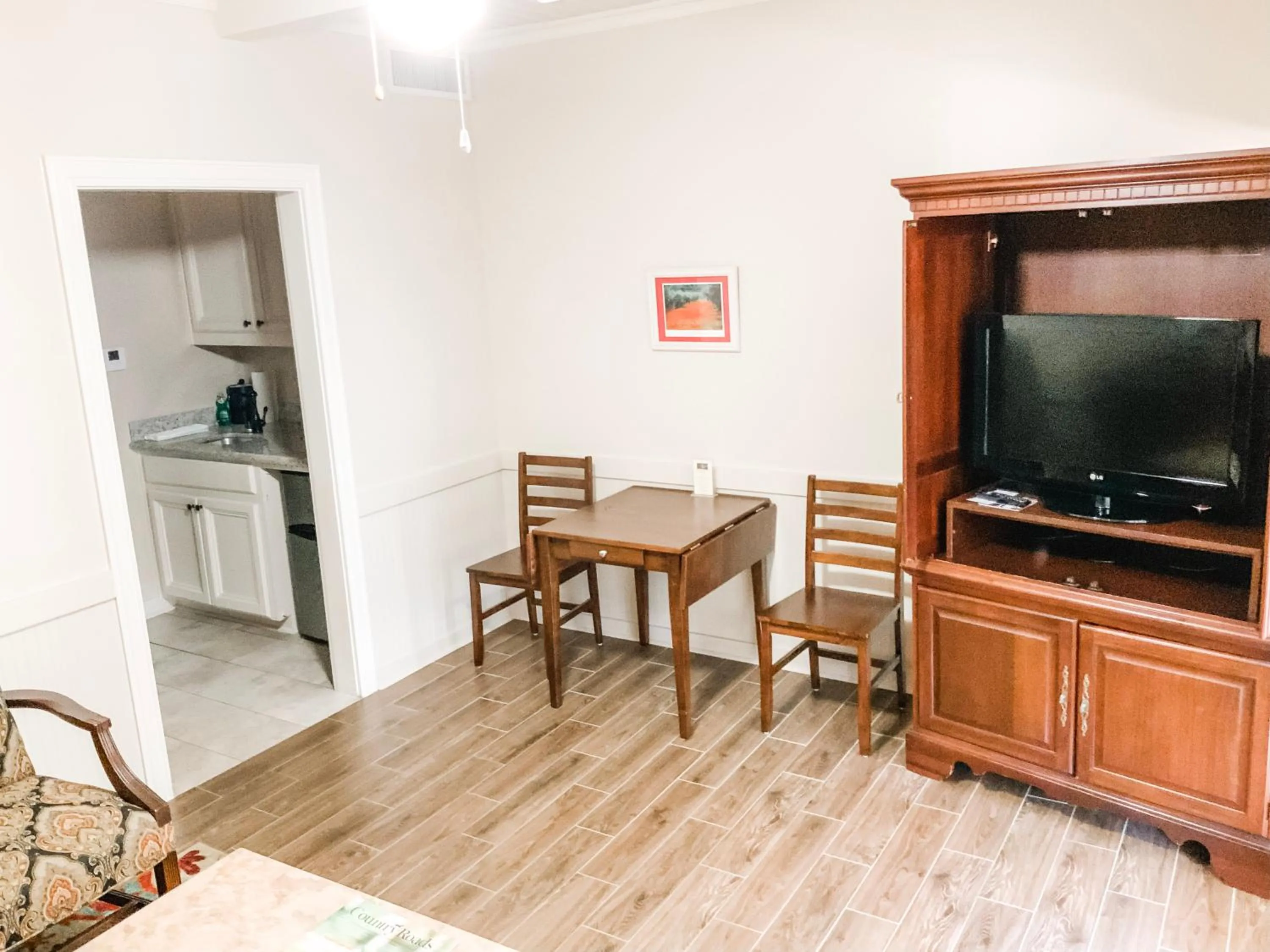 Seating area in The Lodge at The Bluffs
