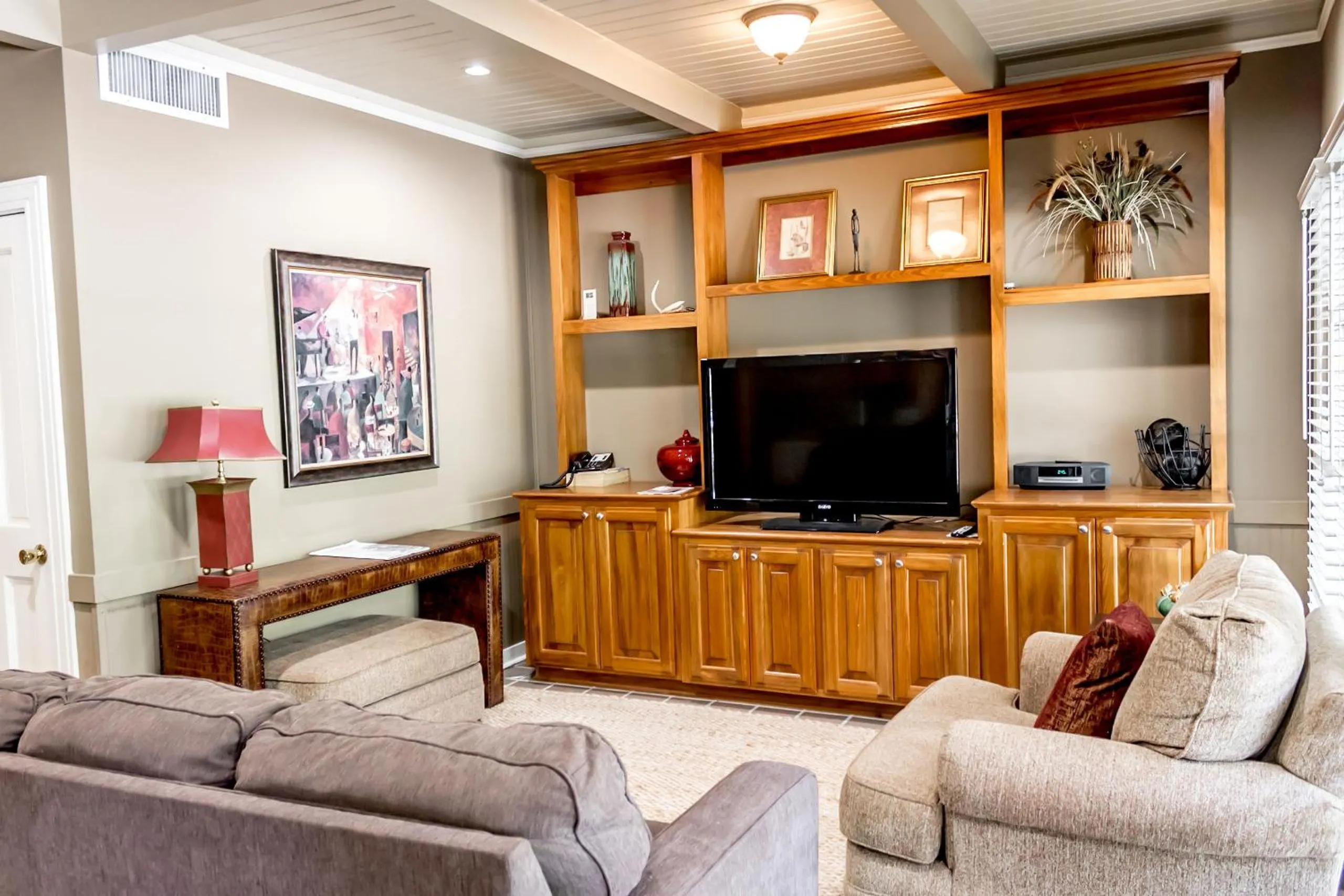 Seating area in The Lodge at The Bluffs