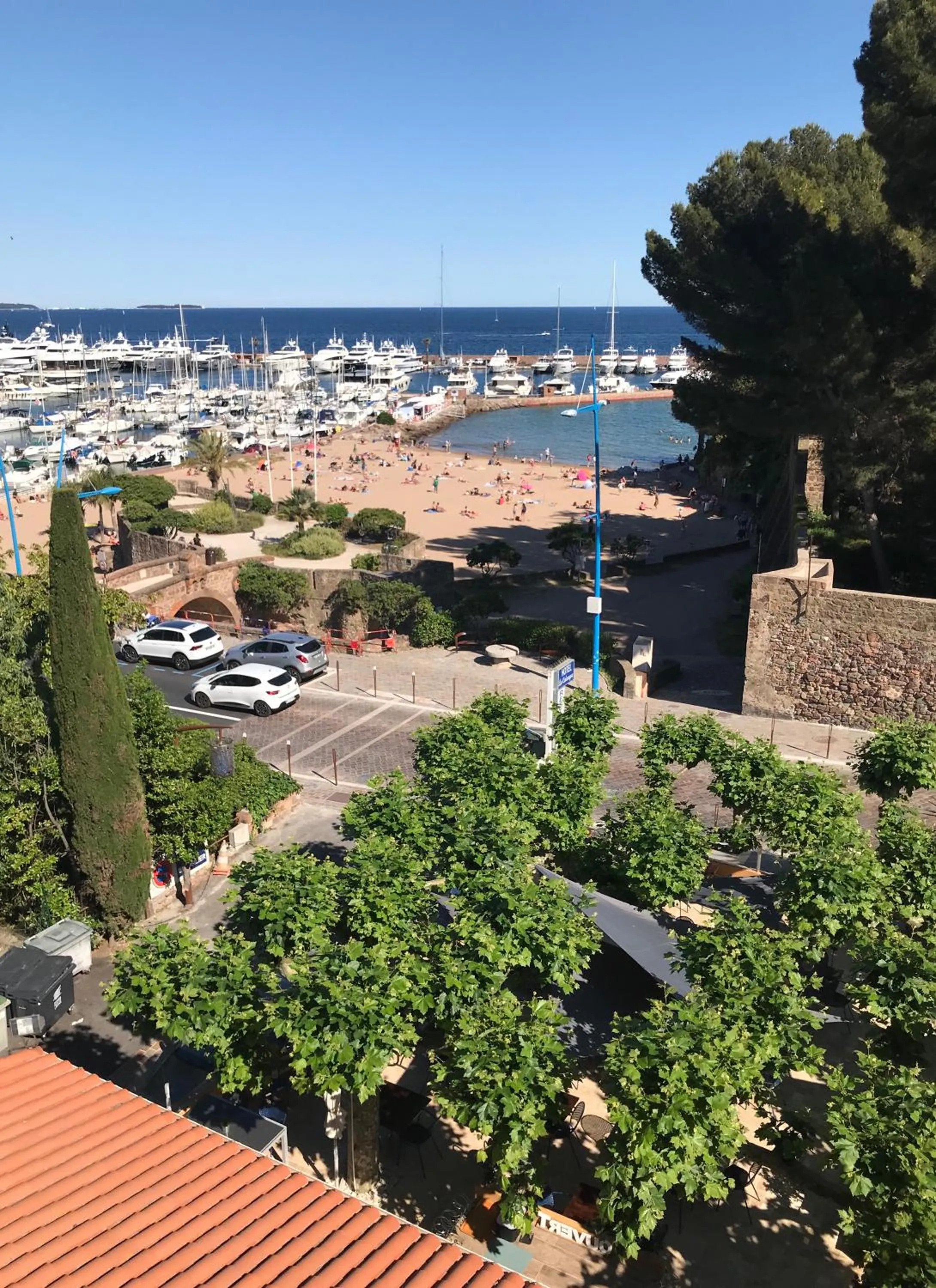 Beach in Hotel La Calanque
