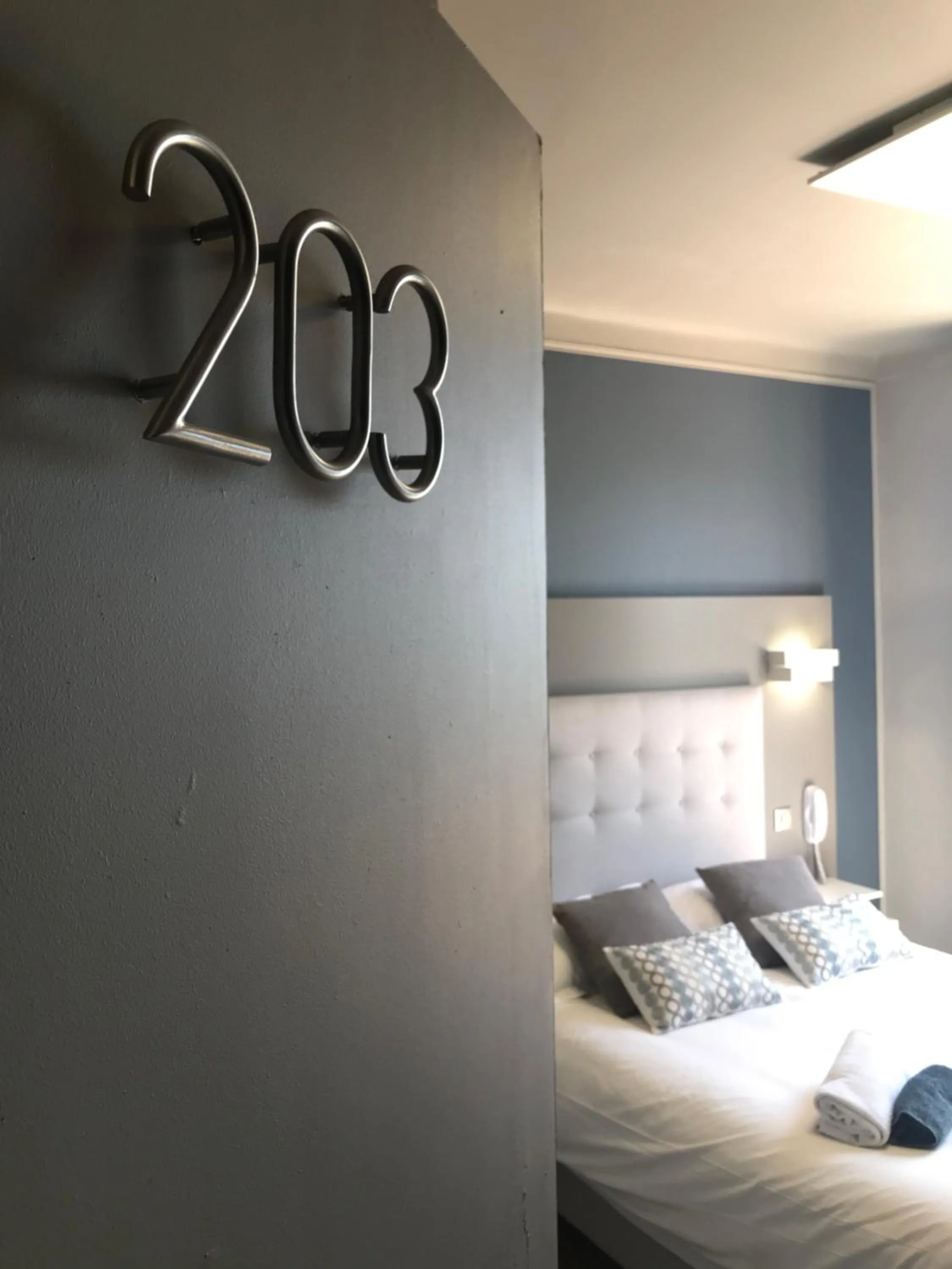 Bedroom, Bed in Hotel La Calanque