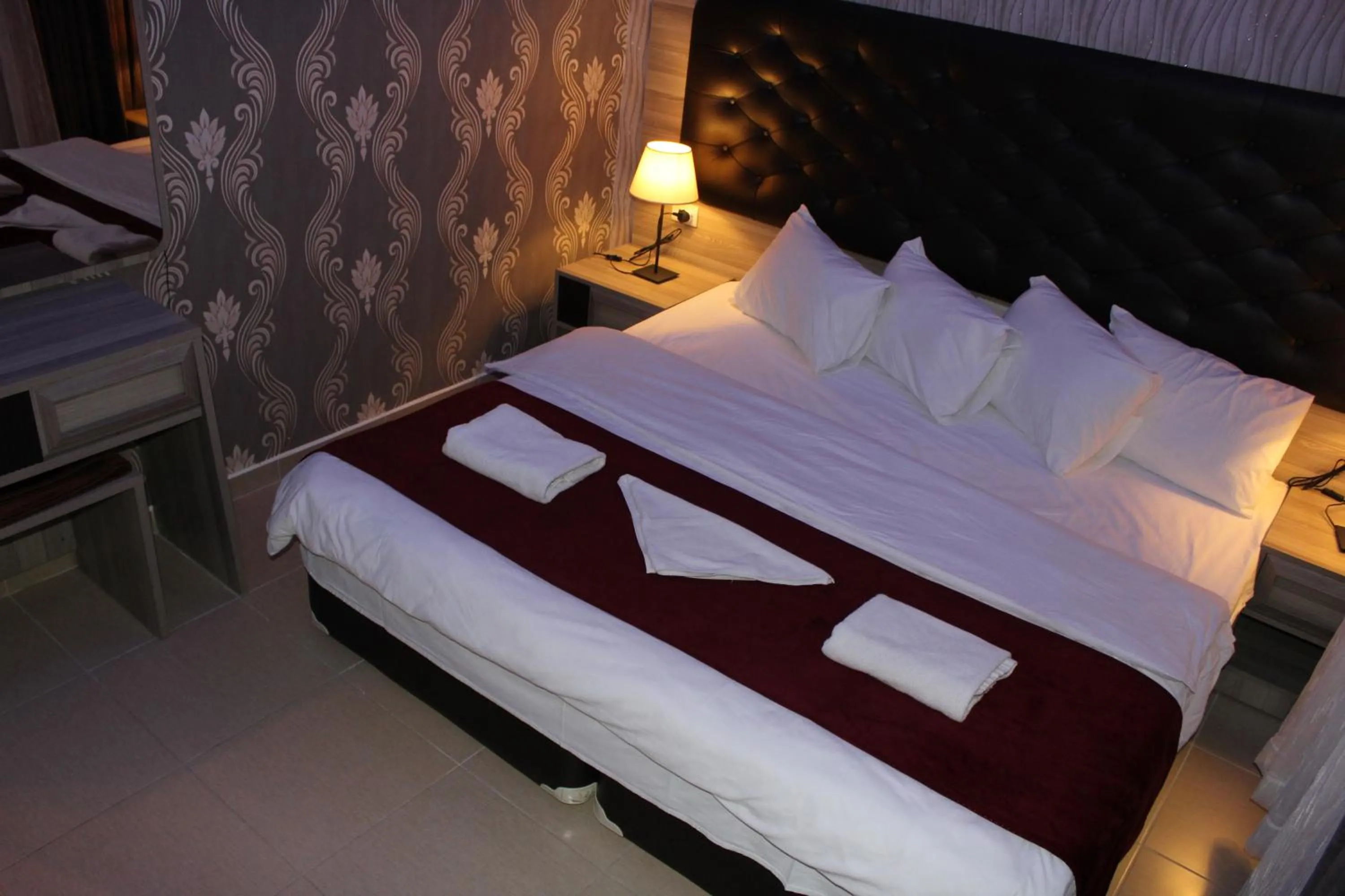 Bed in Virginia Hotel