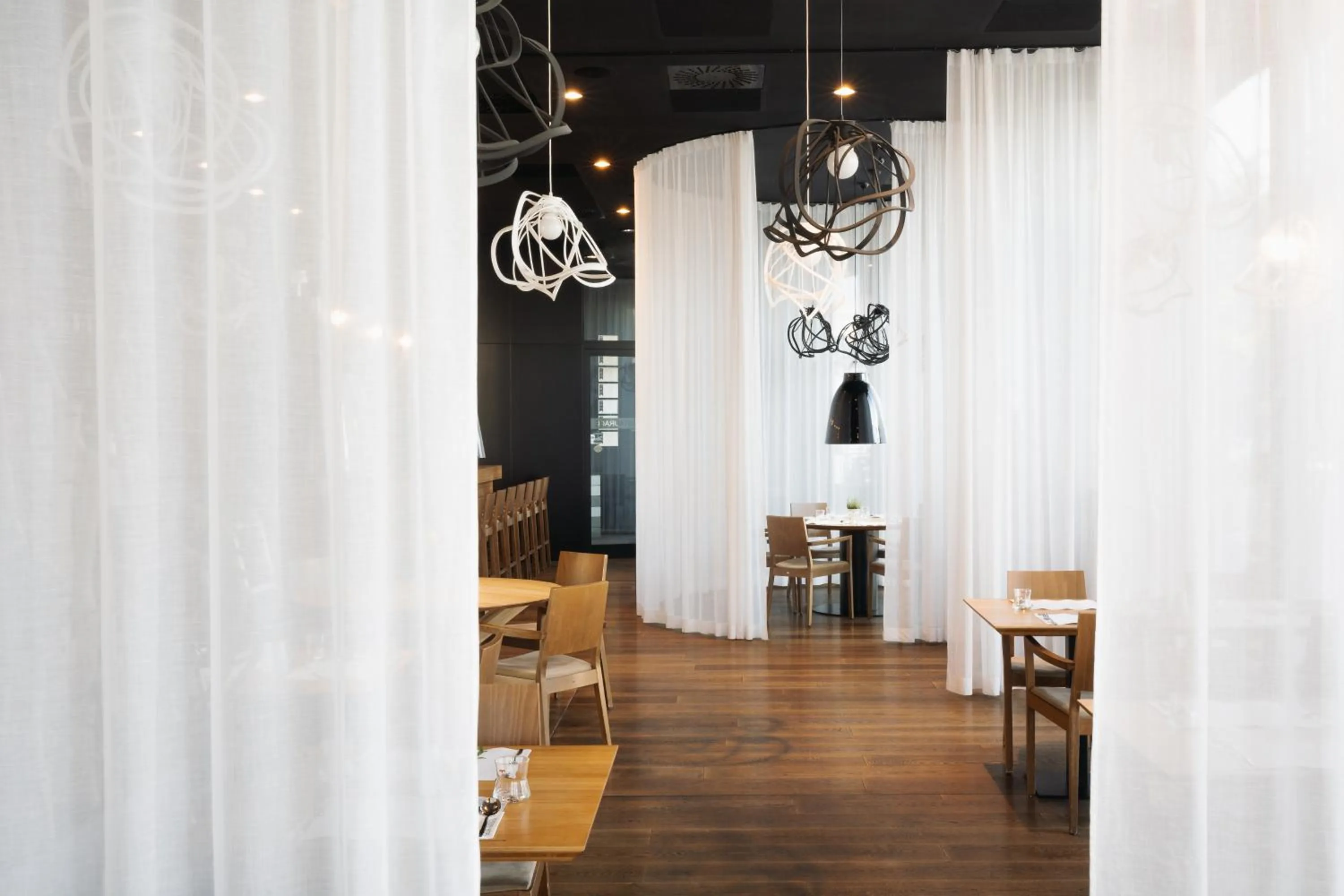 Restaurant/places to eat in Fabrika Hotel