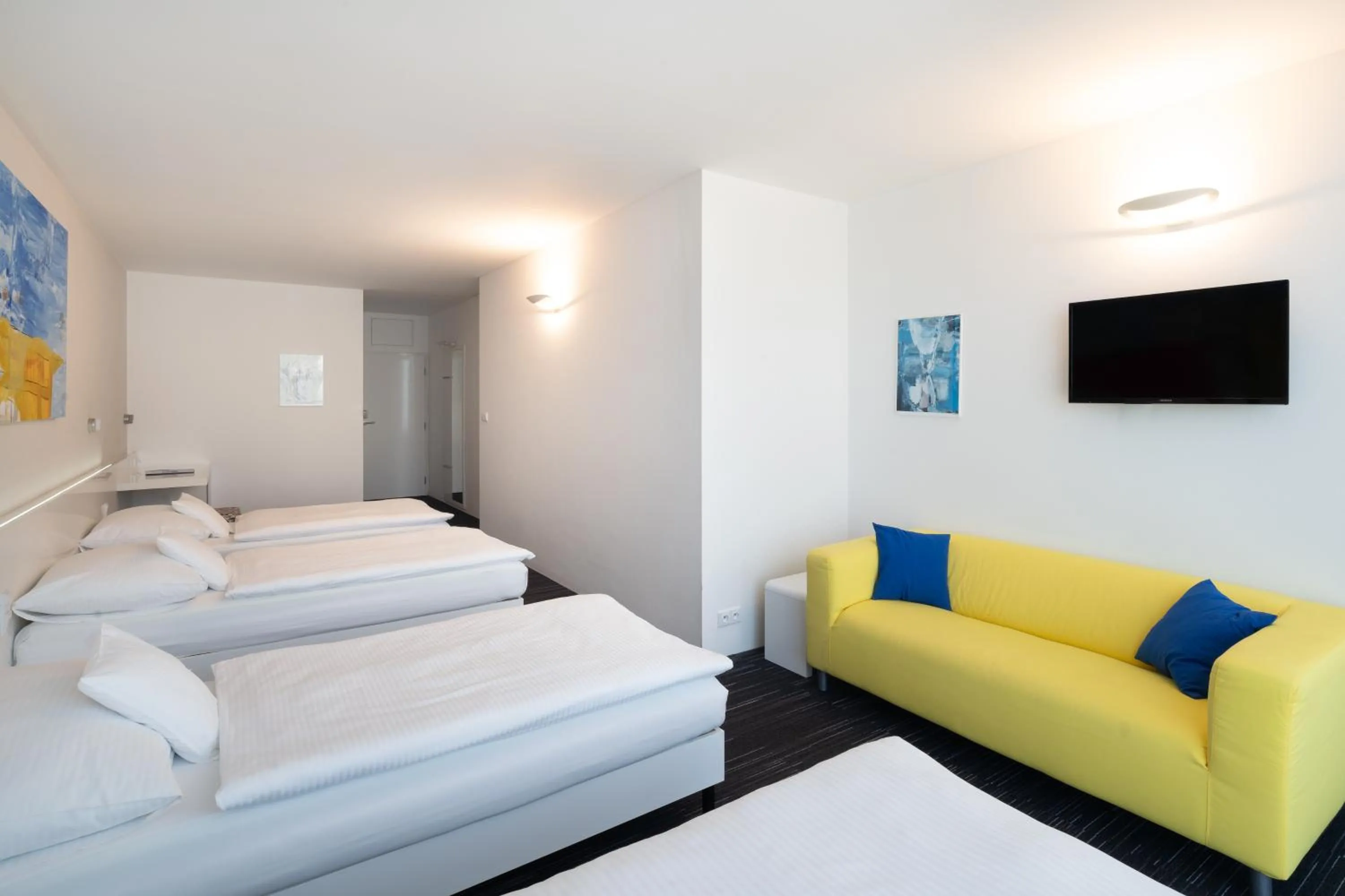 Bedroom, Bed in Fabrika Hotel