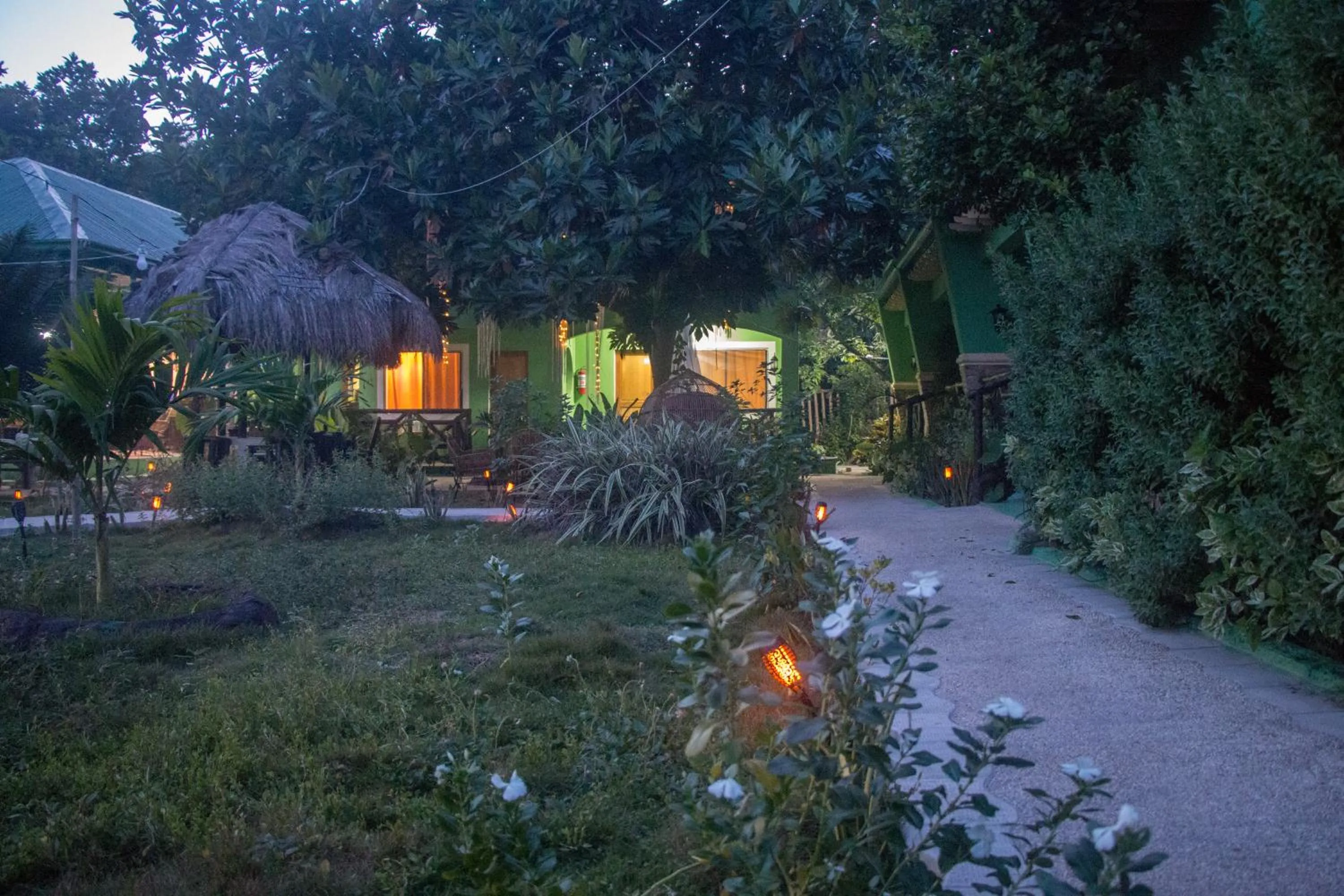 Garden in Moonlight Resort