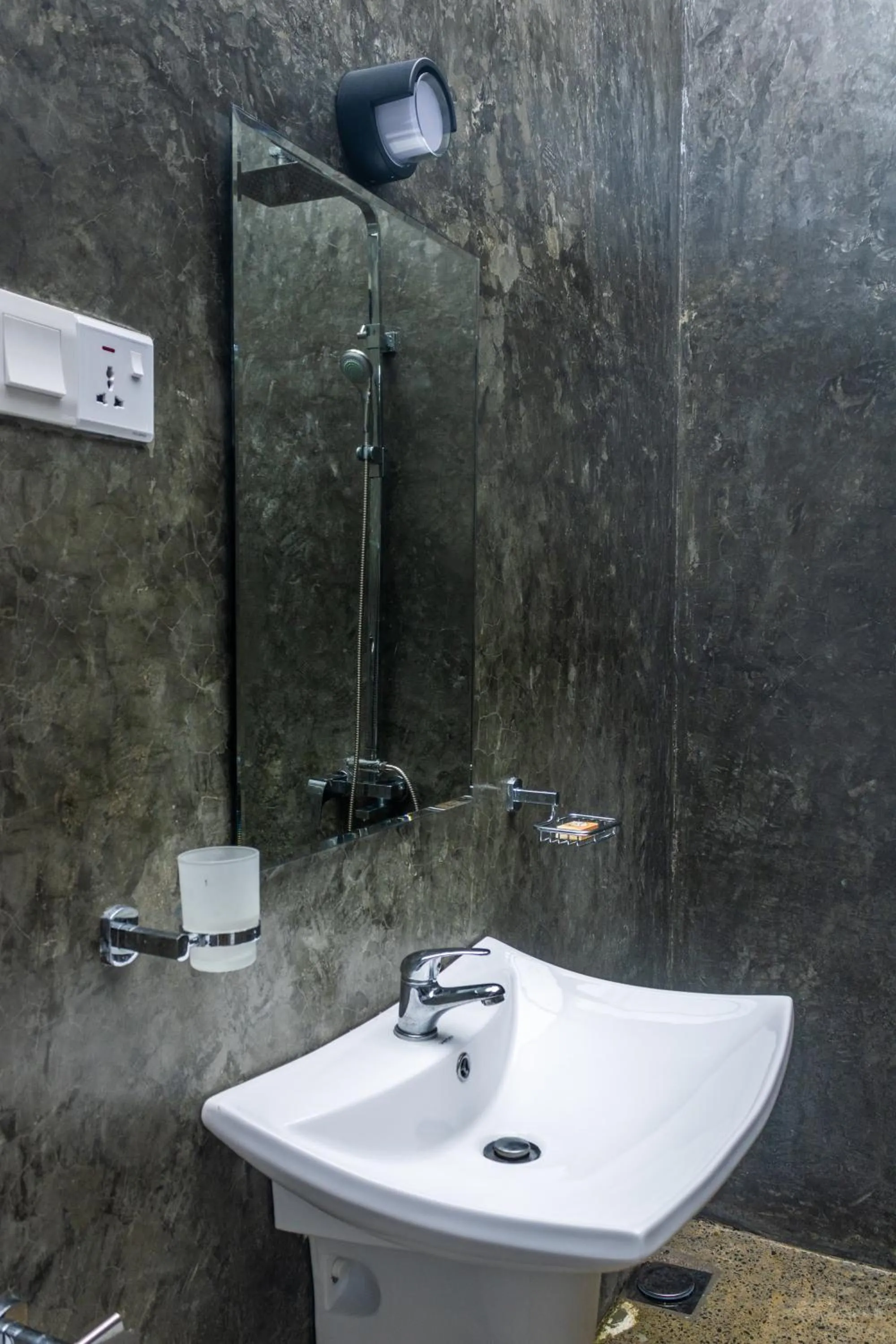 Bathroom in Kandy Victoria Eco Resort