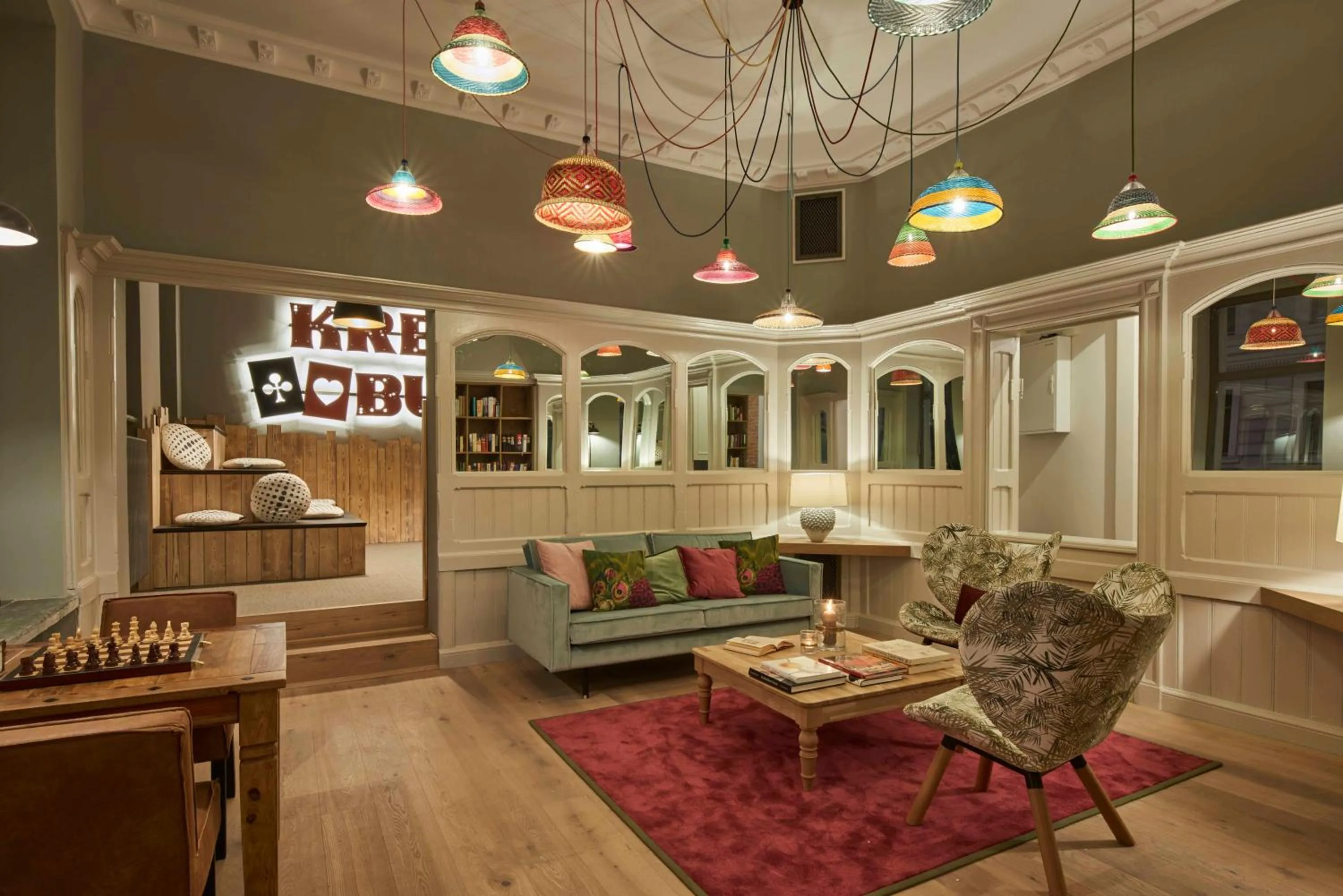 Library in VIA`s Appartements und Ferienwohnungen