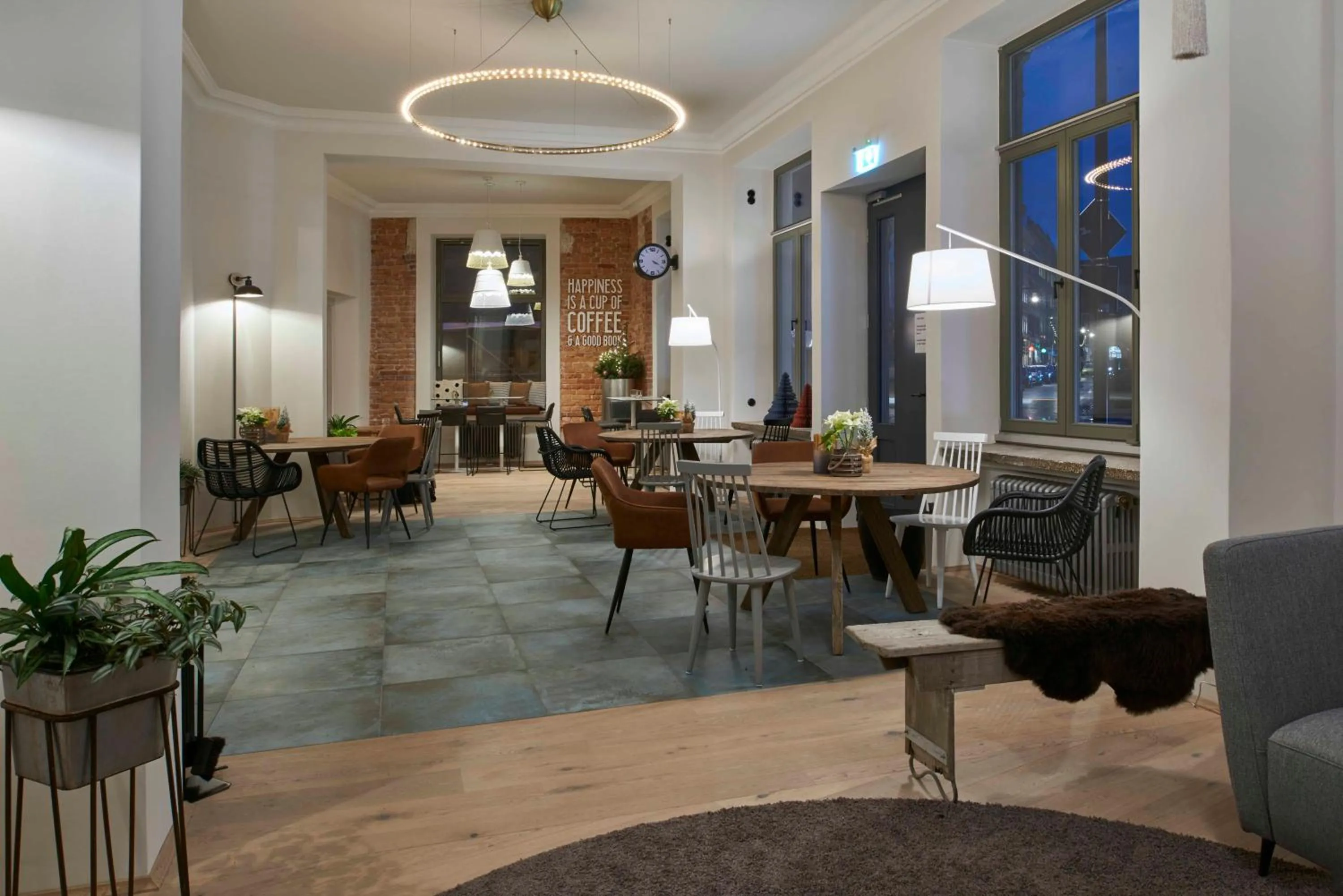 Communal lounge/ TV room in VIA`s Appartements und Ferienwohnungen