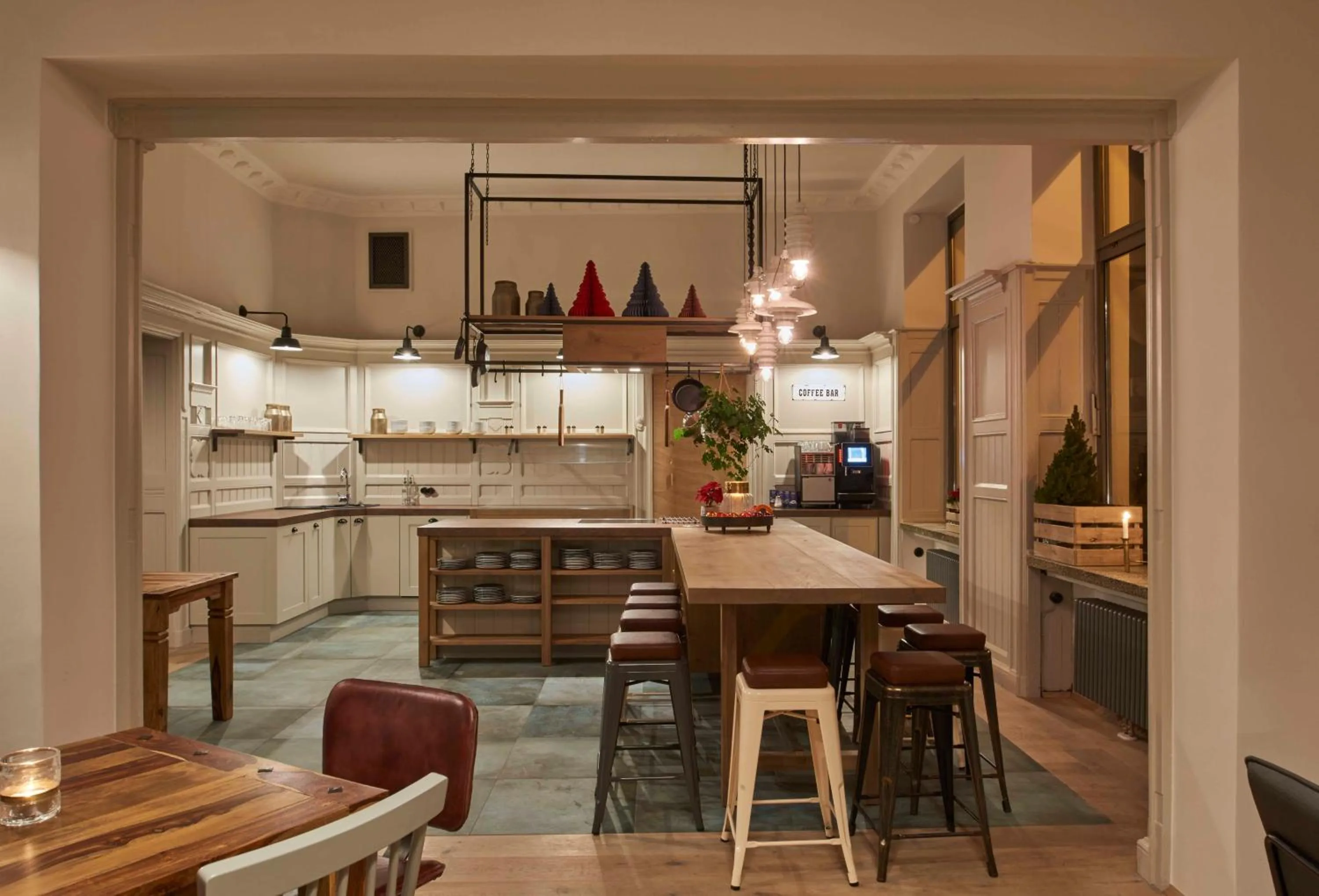 Communal kitchen in VIA`s Appartements und Ferienwohnungen