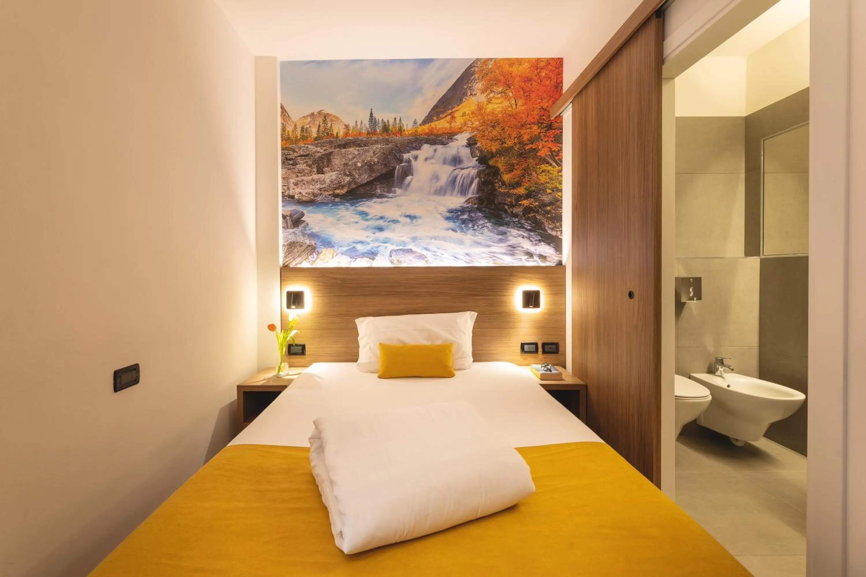 Photo of the whole room, Bed in Hi Hotels Trento - Wellness & Spa Adults Only
