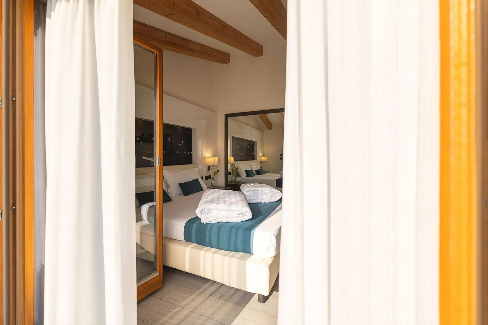 Photo of the whole room, Bed in Hi Hotels Trento - Wellness & Spa Adults Only