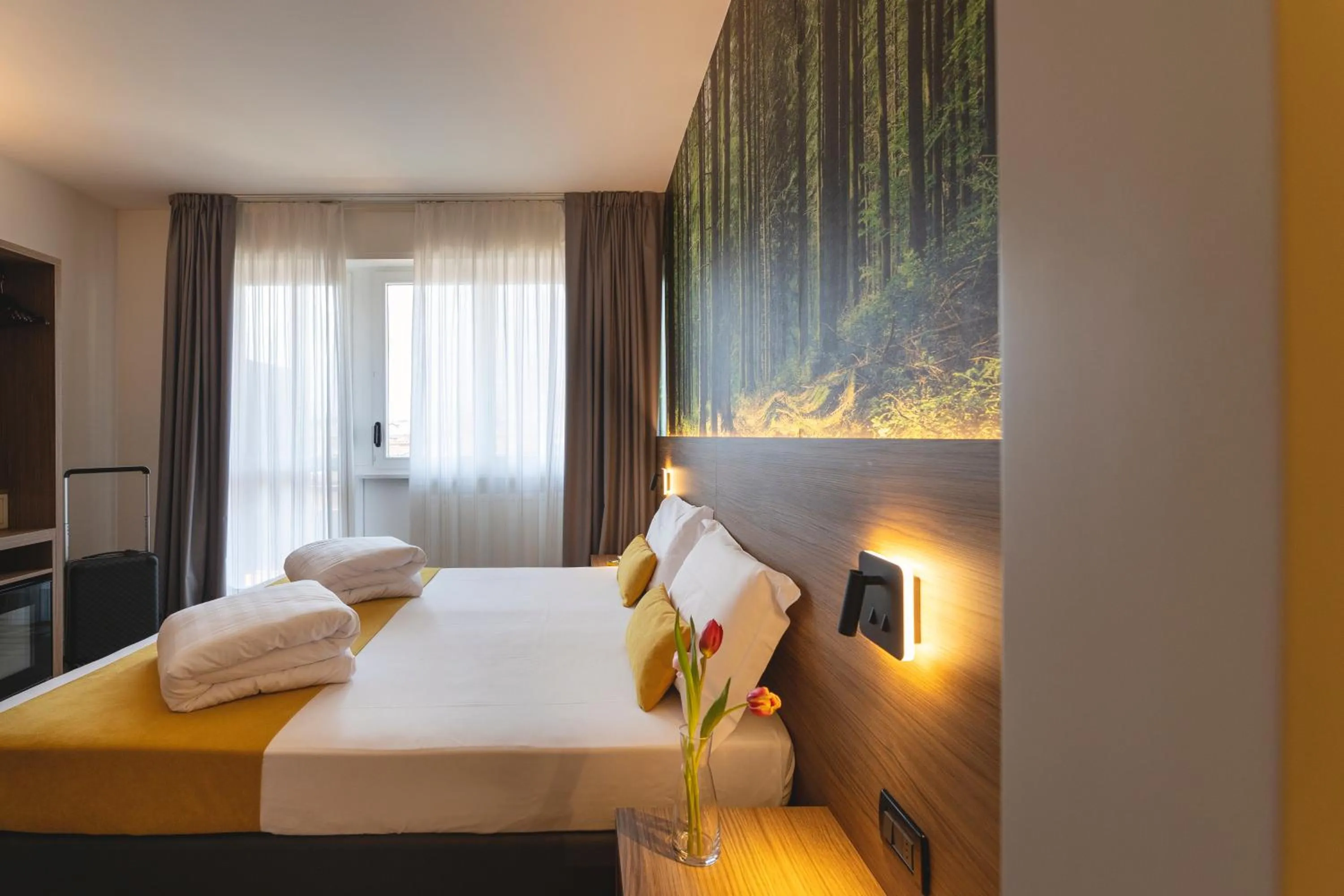 Bed in Hi Hotels Trento - Wellness & Spa Adults Only