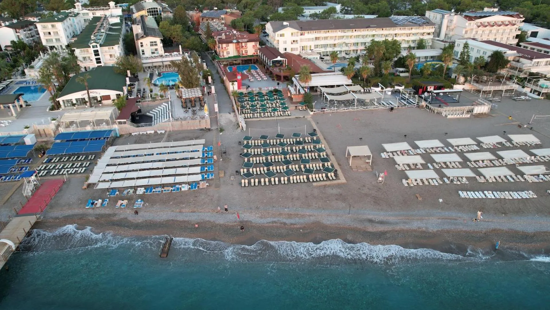 Aleria Belport Beach Hotel