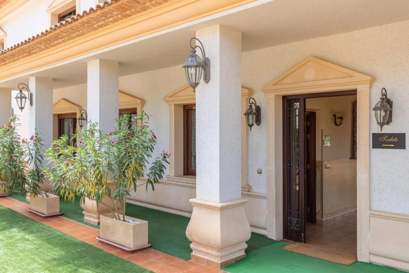 Facade/entrance in Hotel Finca Fabiola