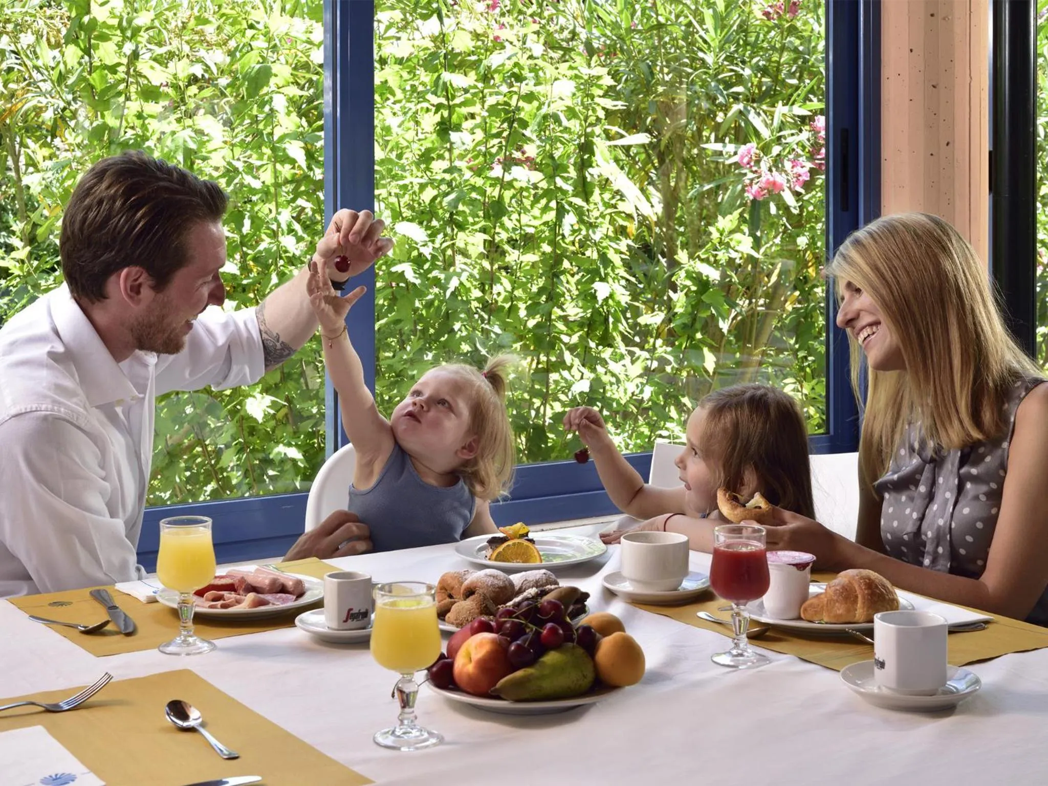 Restaurant/places to eat in Garden Toscana Resort