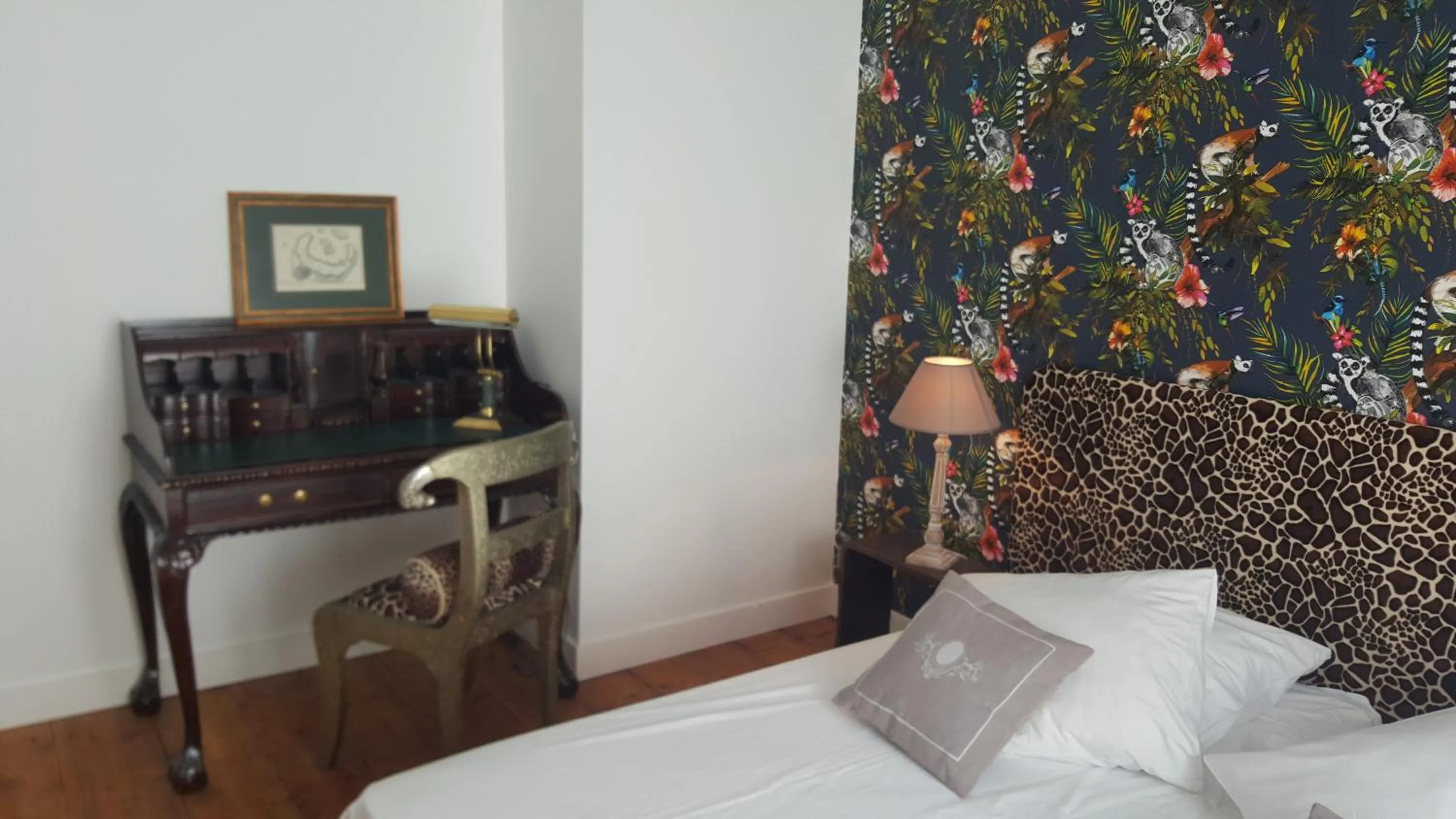 Bed in La Maison Blanche