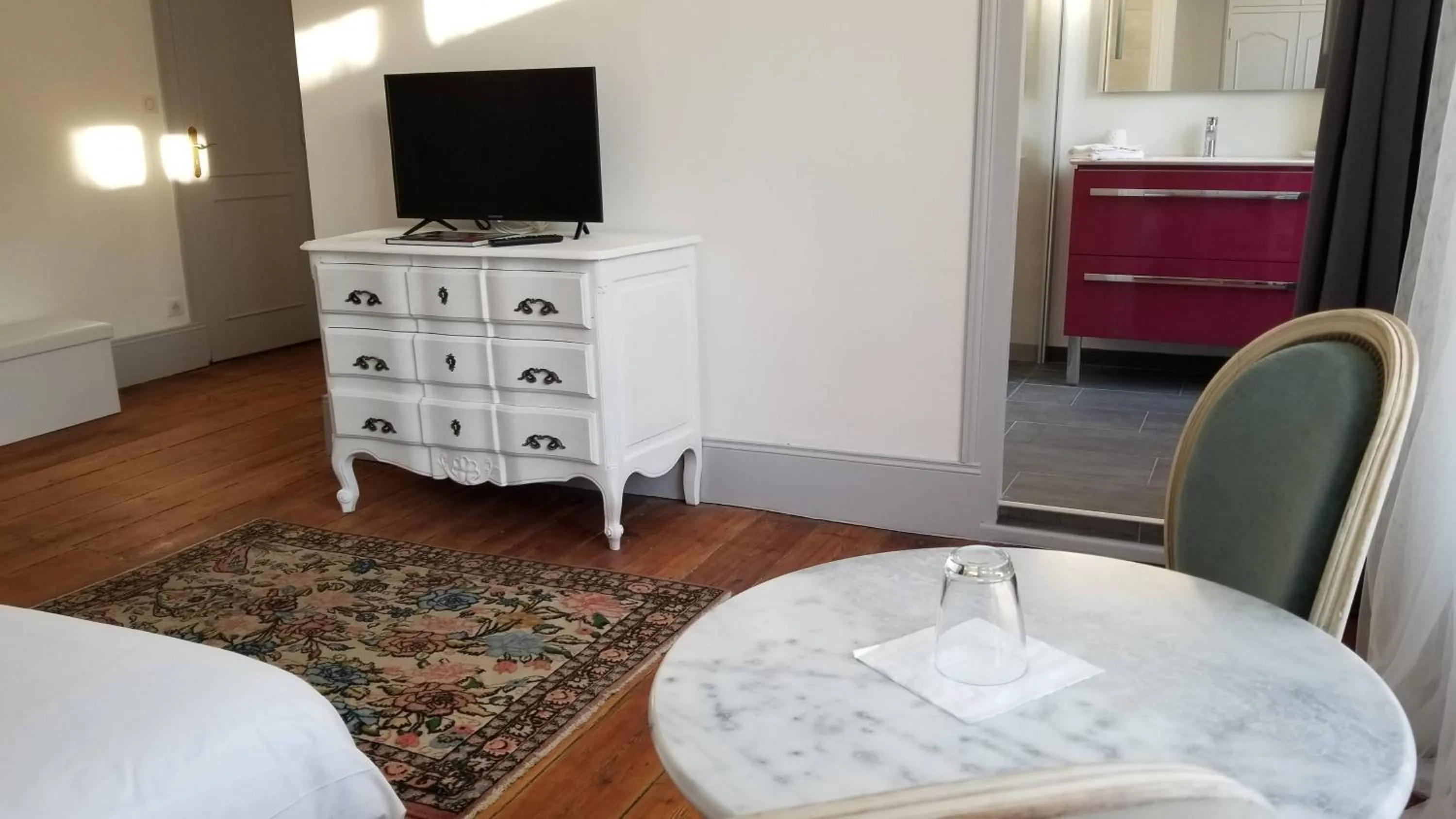 Bed in La Maison Blanche