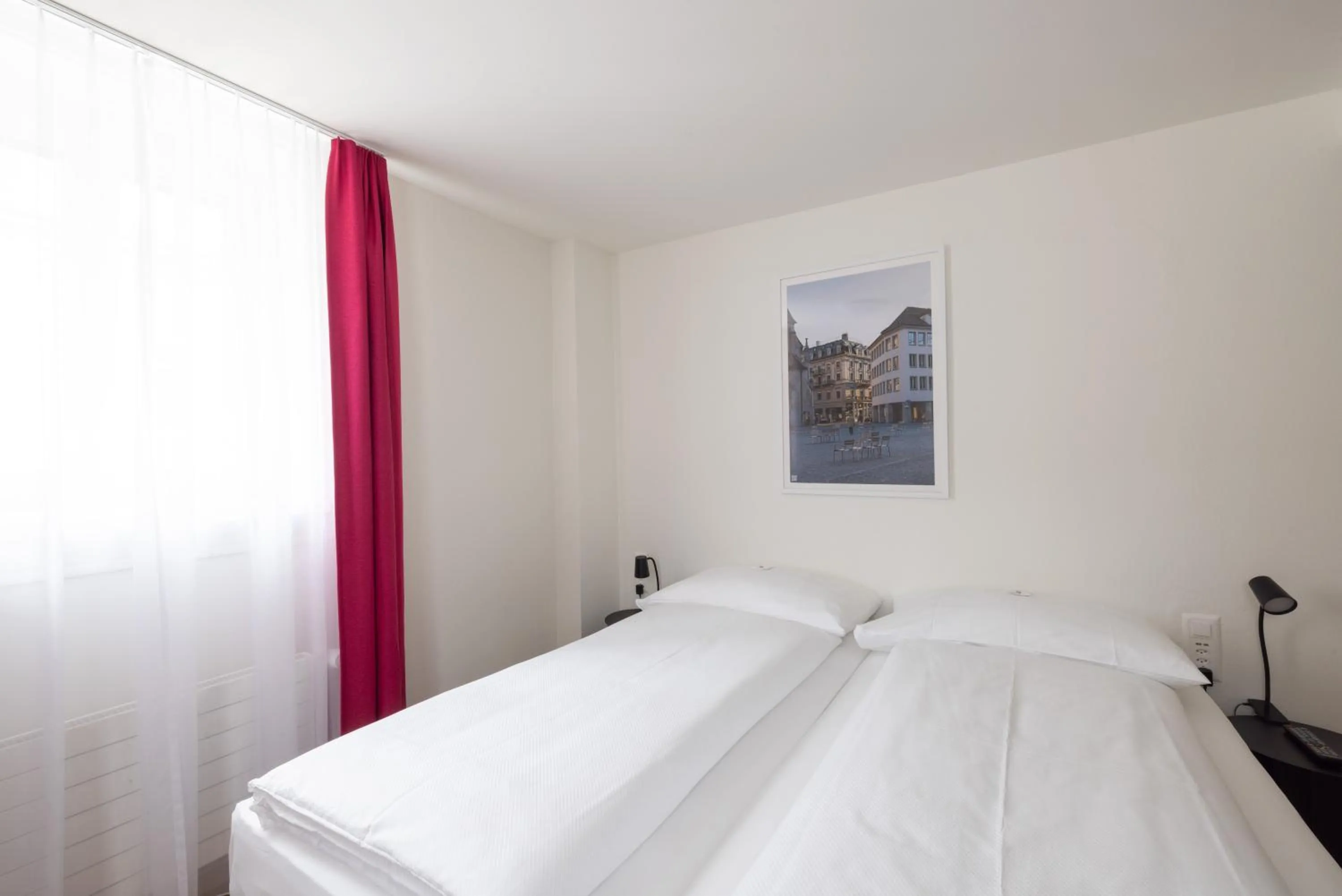 Bed in Fred Guest House Hauptbahnhof - Self Check-in