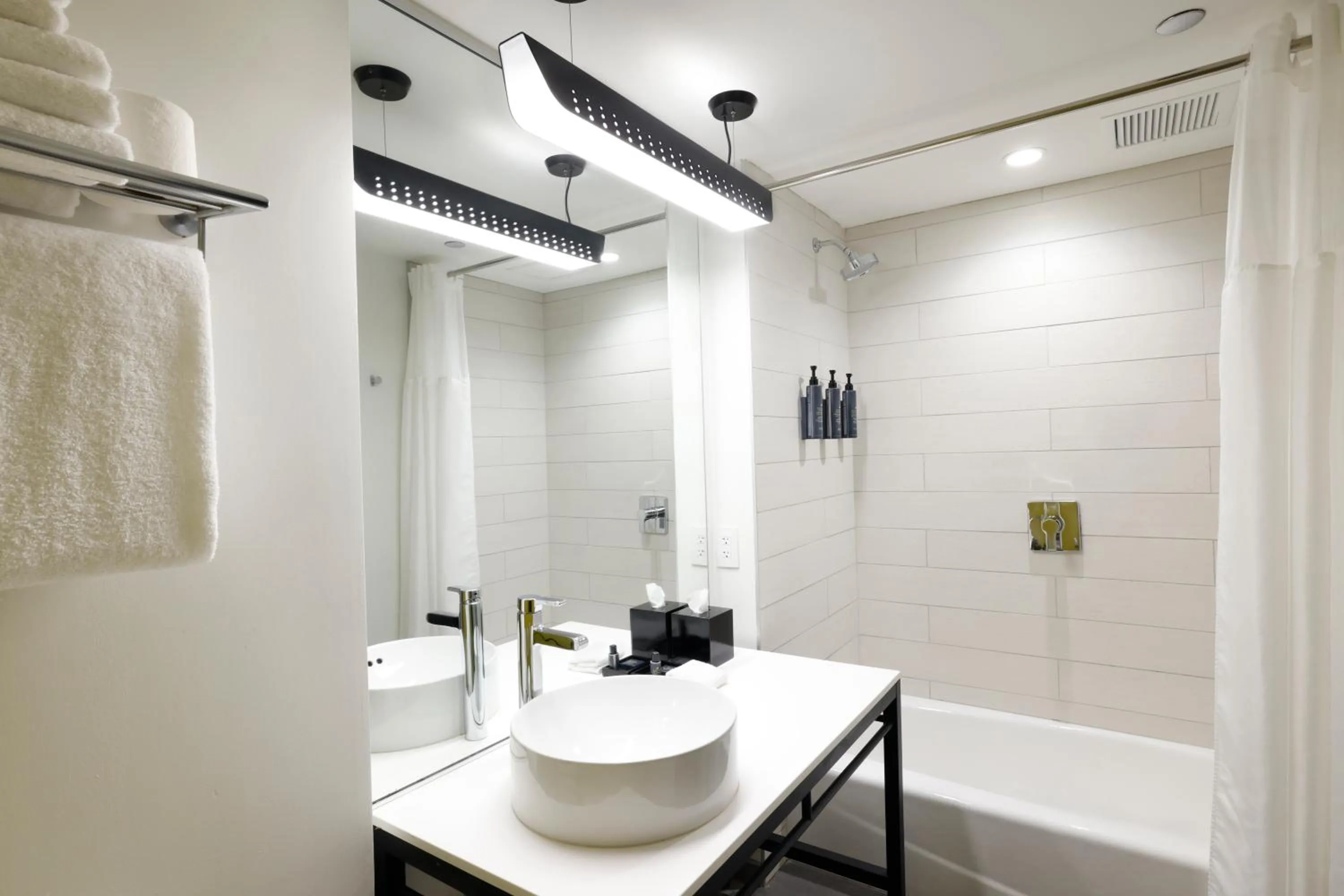 Bathroom in Aloft Chicago Mag Mile