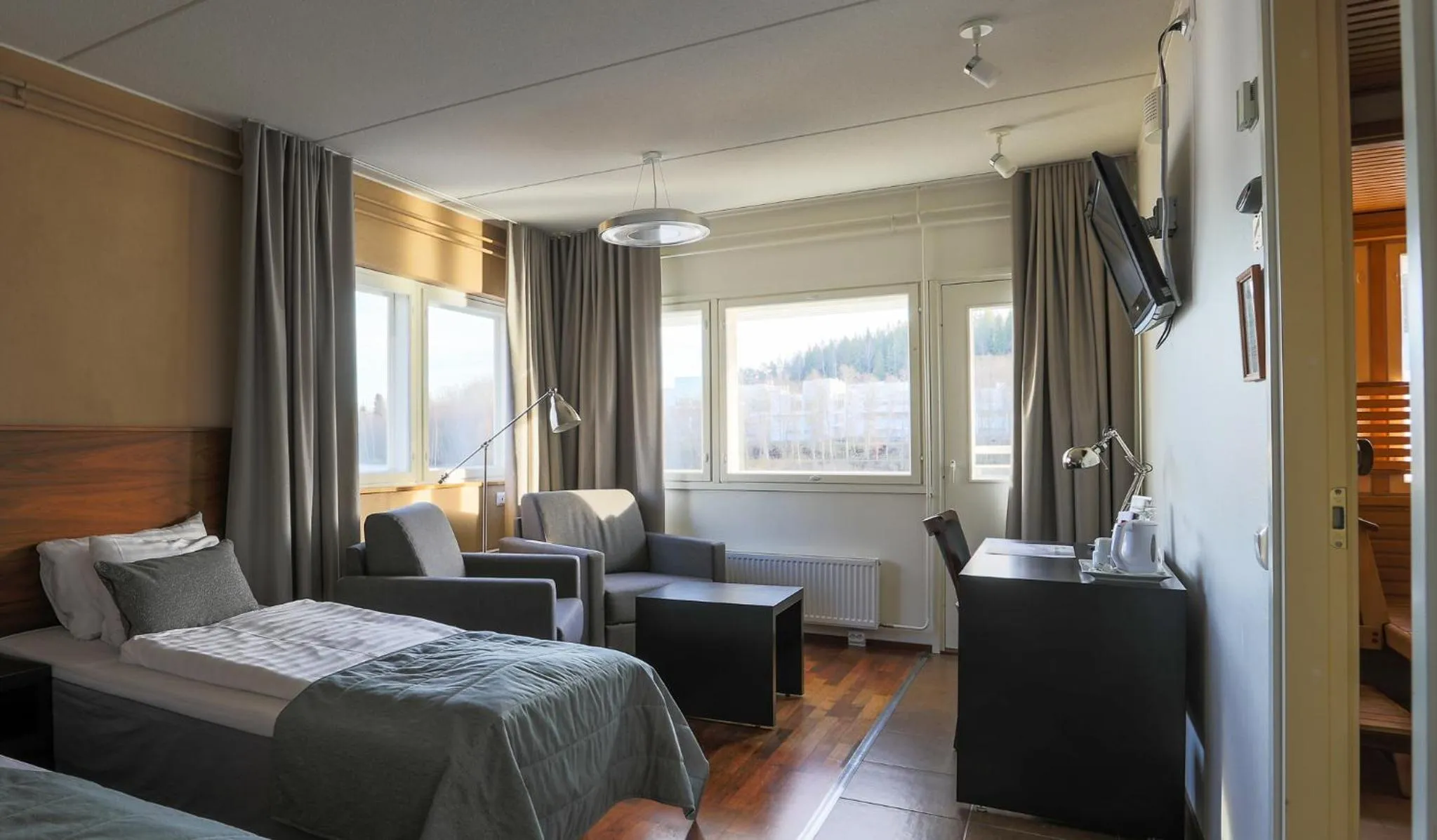 Bed in Finlandia Hotel Alba