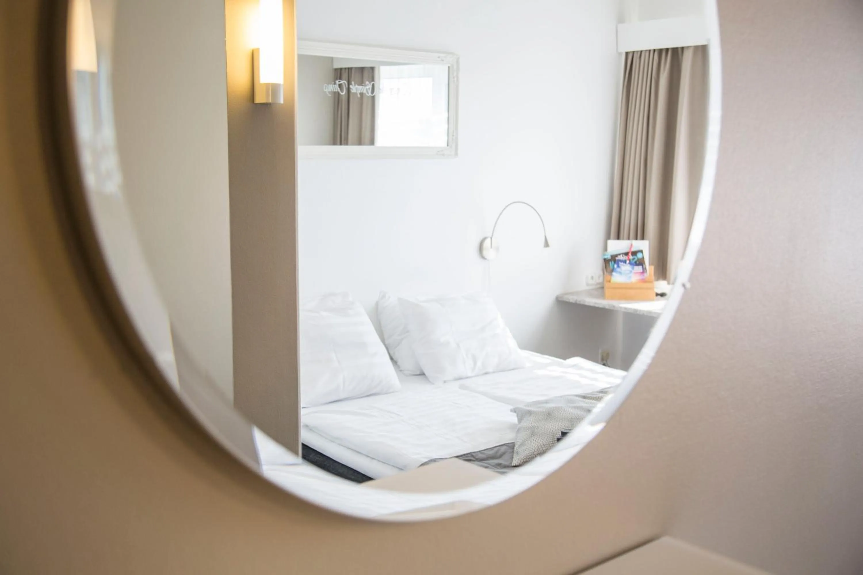 Bed in Finlandia Hotel Alba