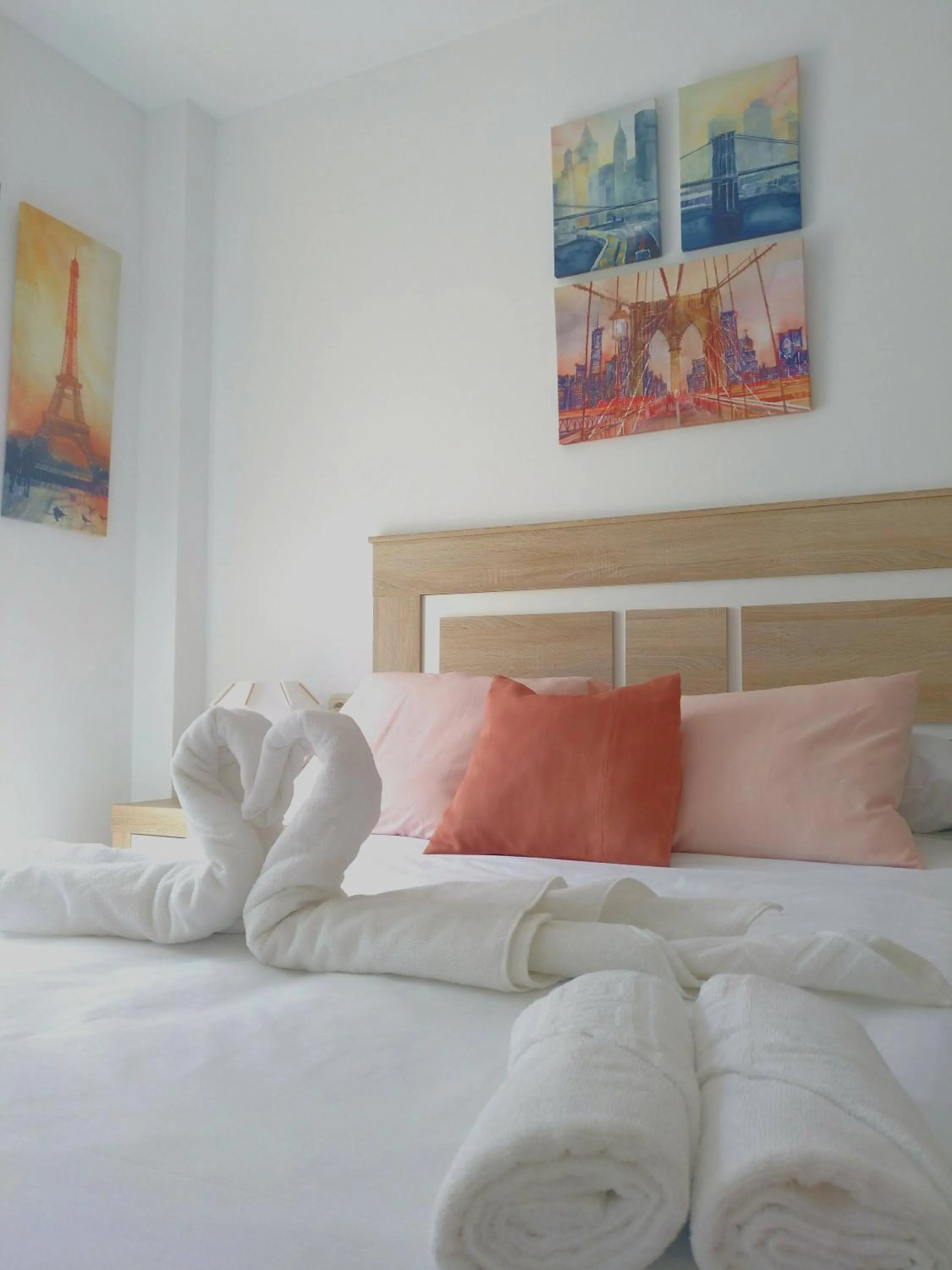 Bed in Seaview Fuengirola Apartment