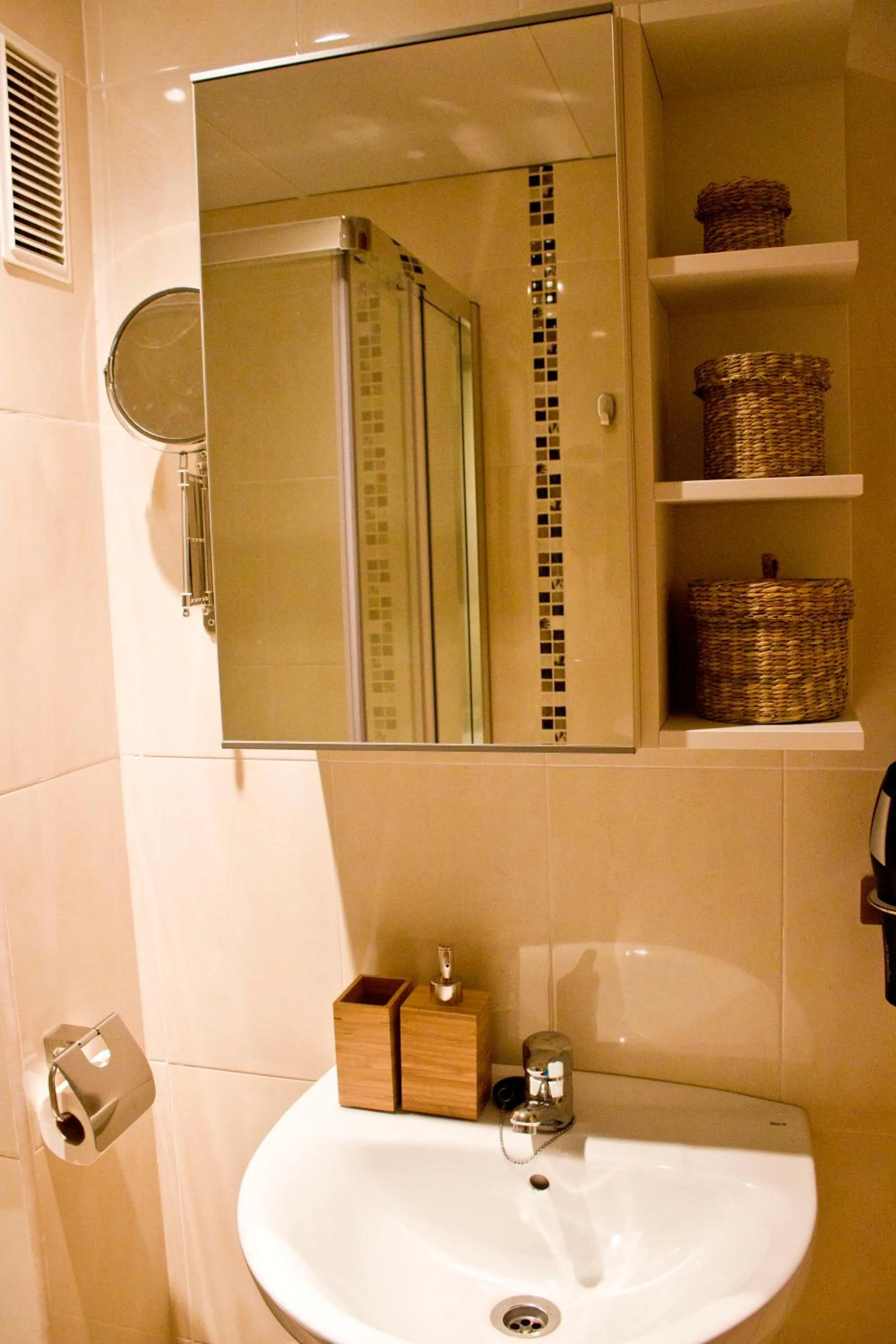 Bathroom in Seaview Fuengirola Apartment