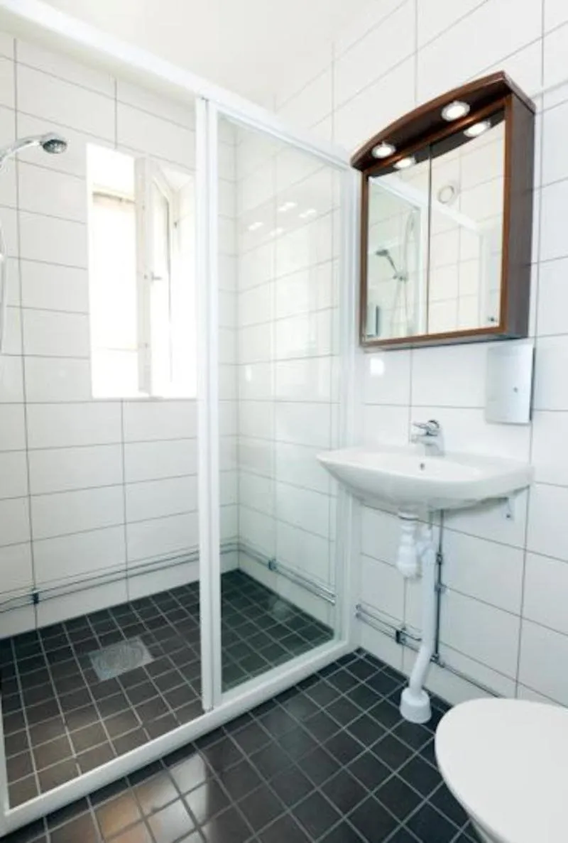 Bathroom in Pärlan Hotell