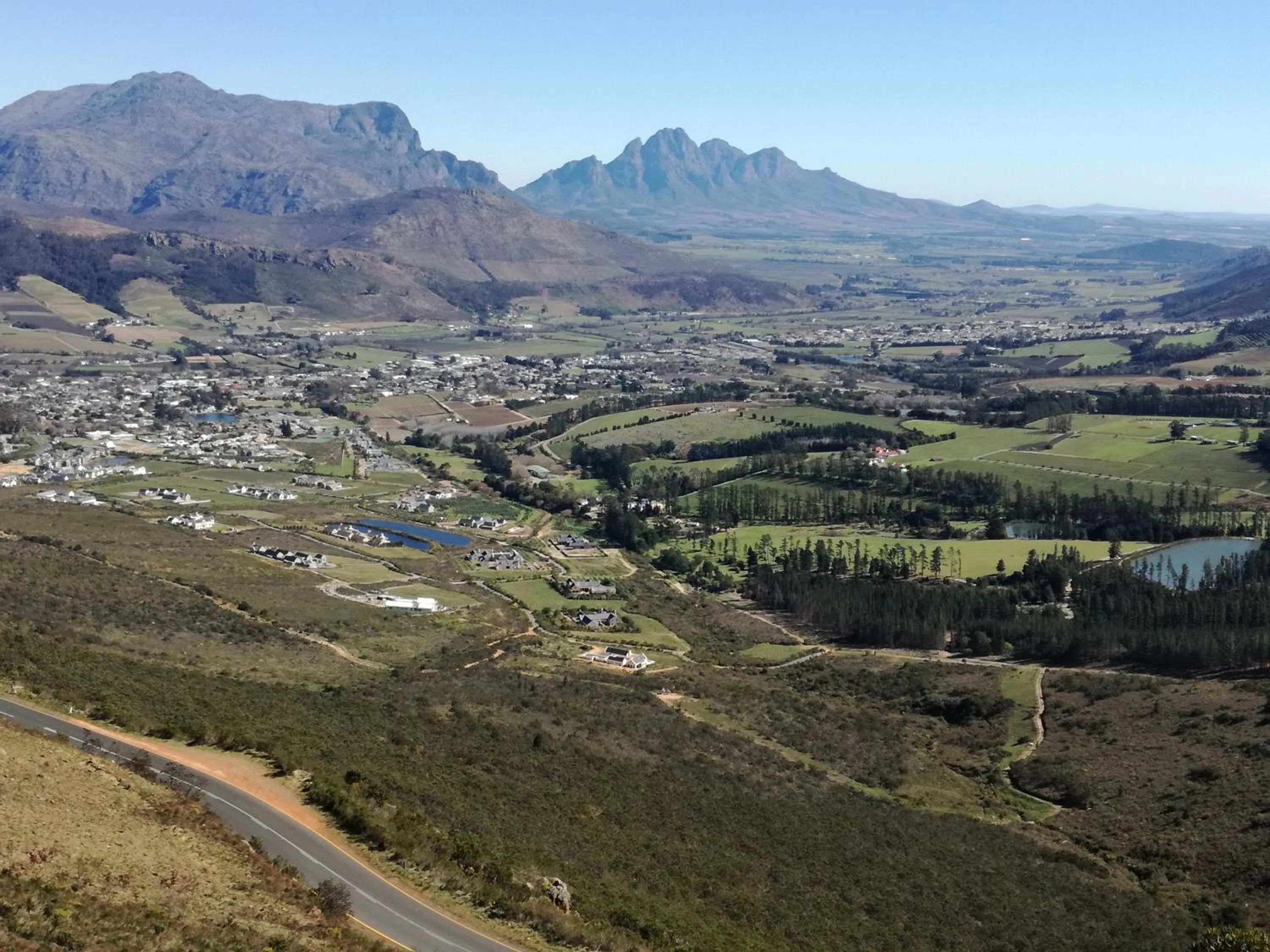 City view in Bleu Cobalt Cottage