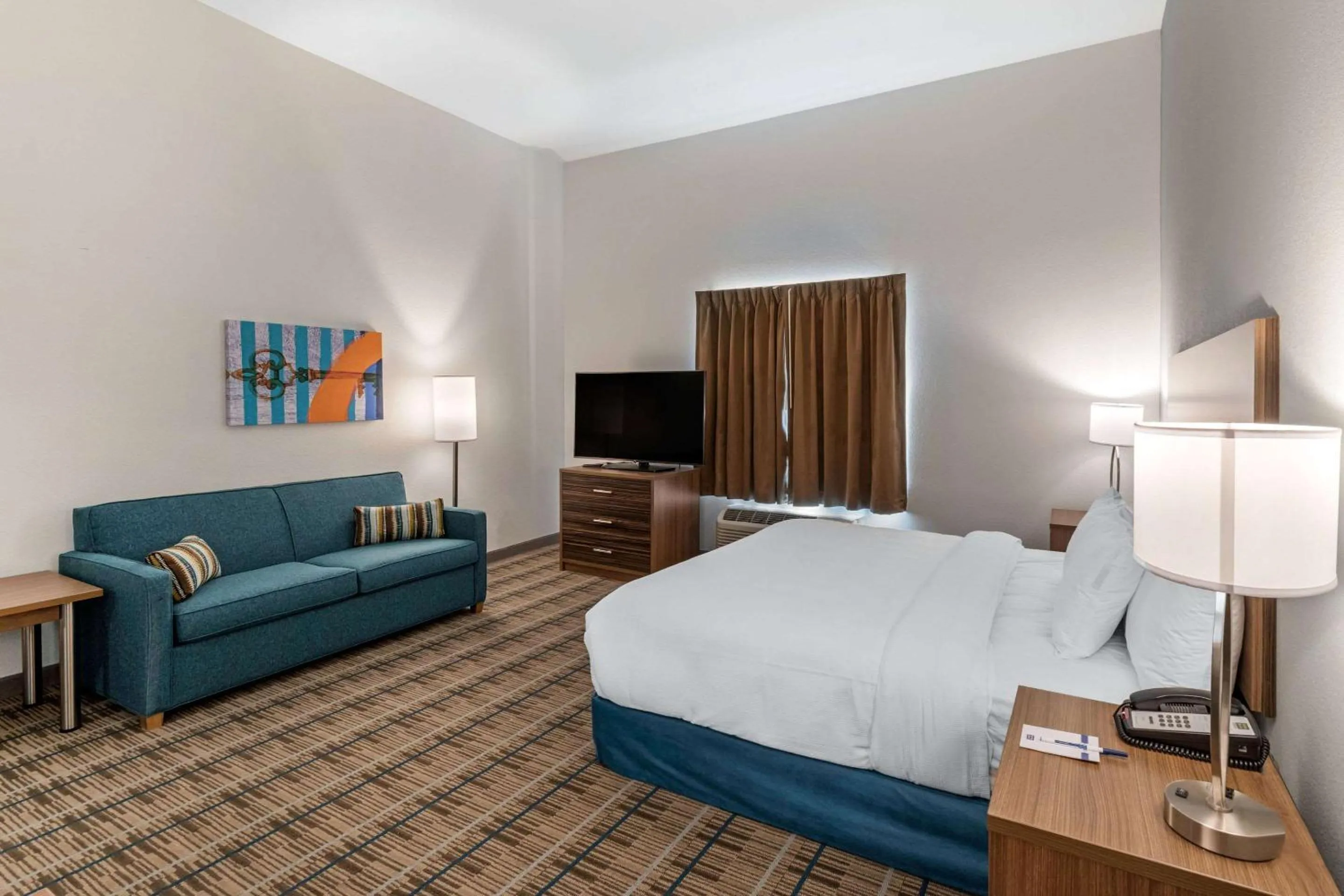 Bedroom, Bed in MainStay Suites Denver International Airport