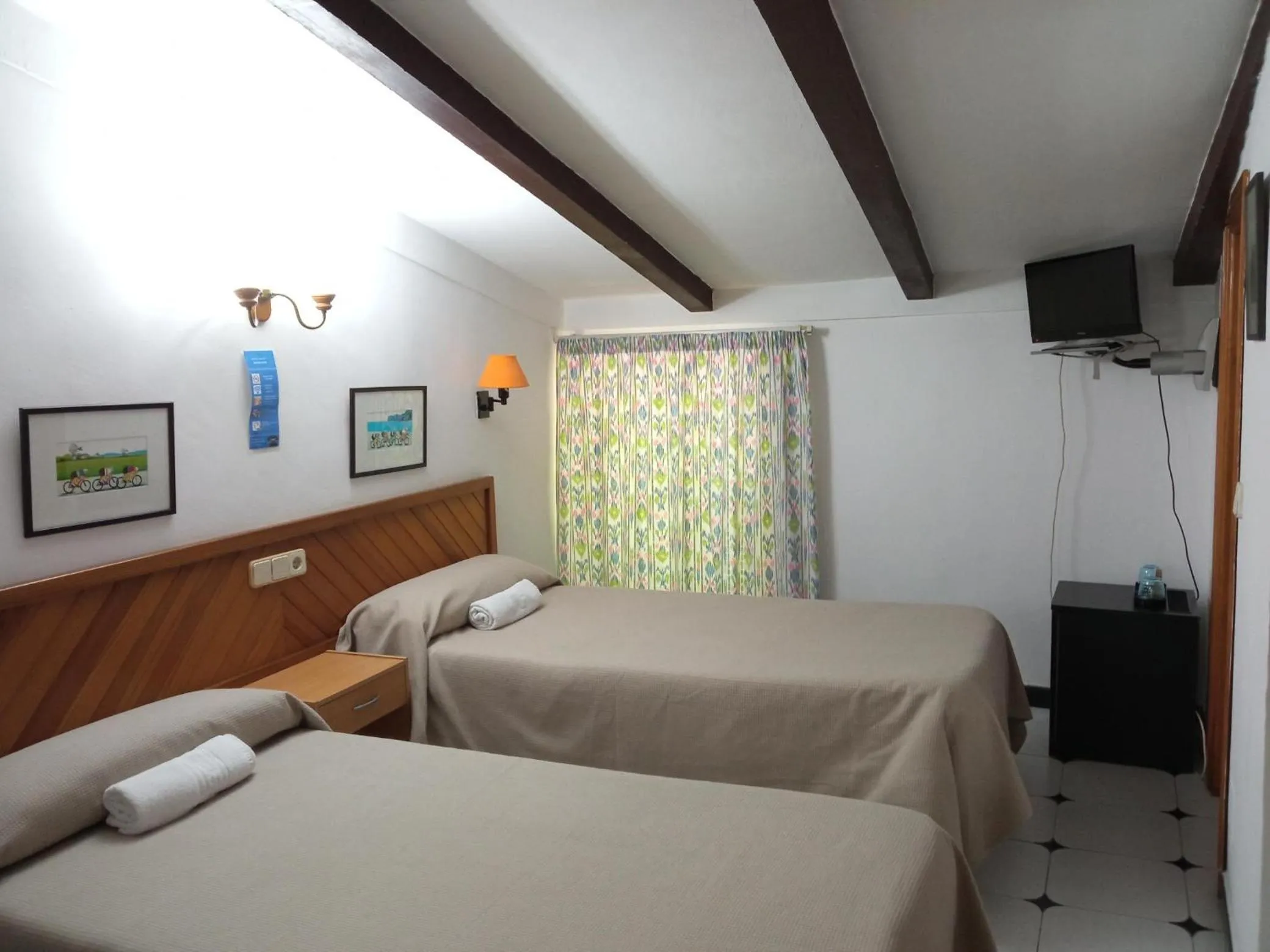 Bed in Hostal Ca'n Tiu