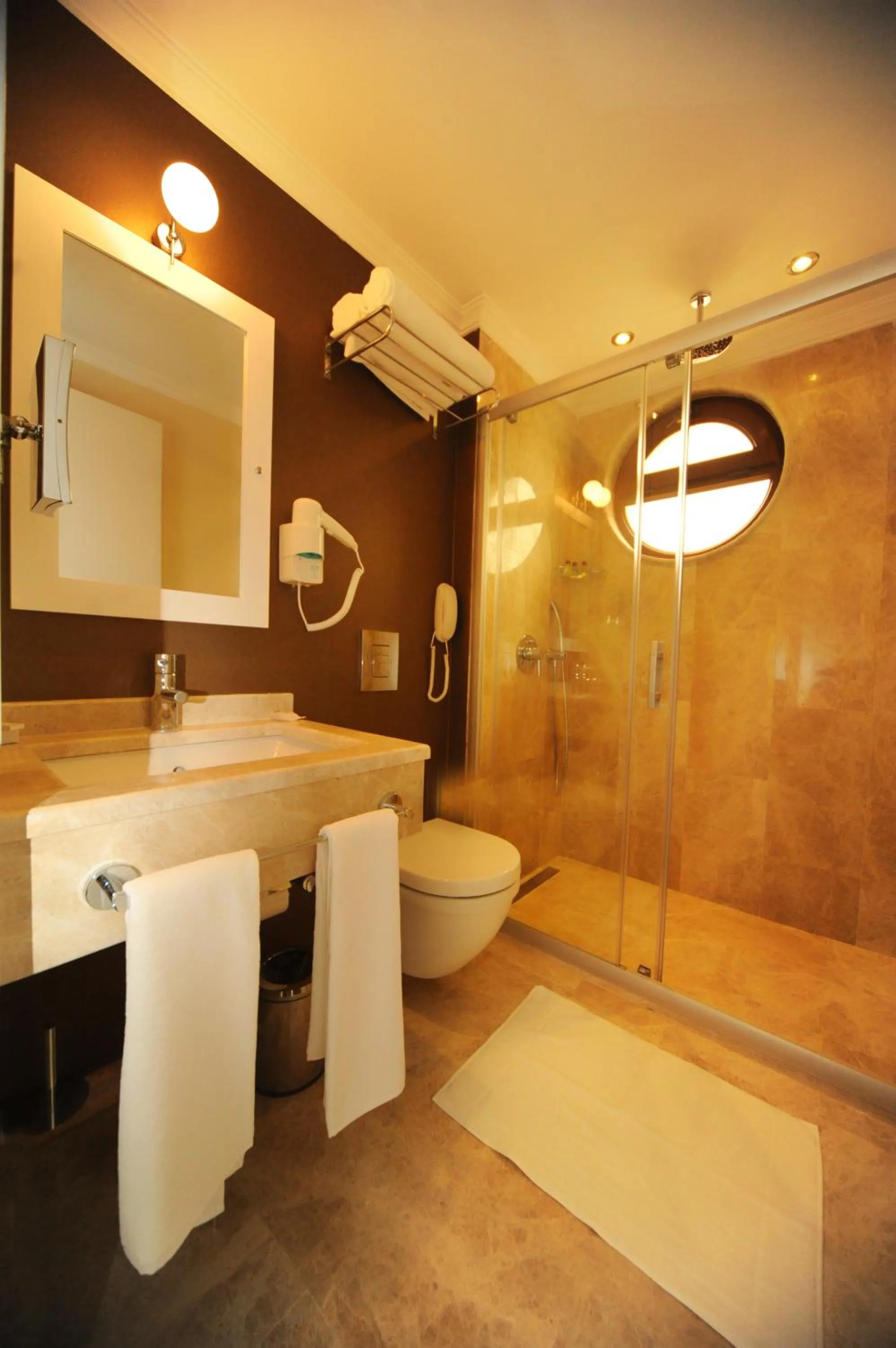 Bathroom in Blueberry Boutique Hotel