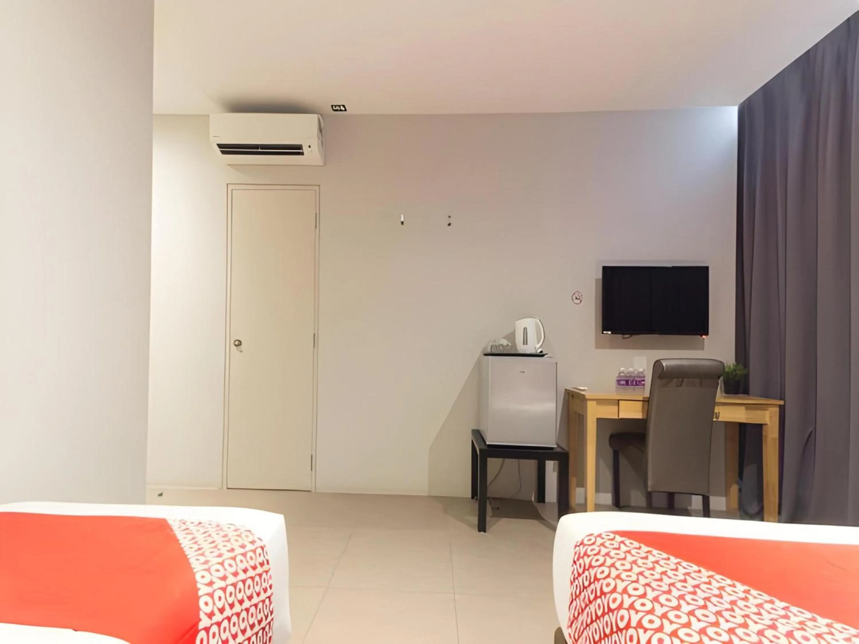 Bathroom in Yootel Boutique Hotel