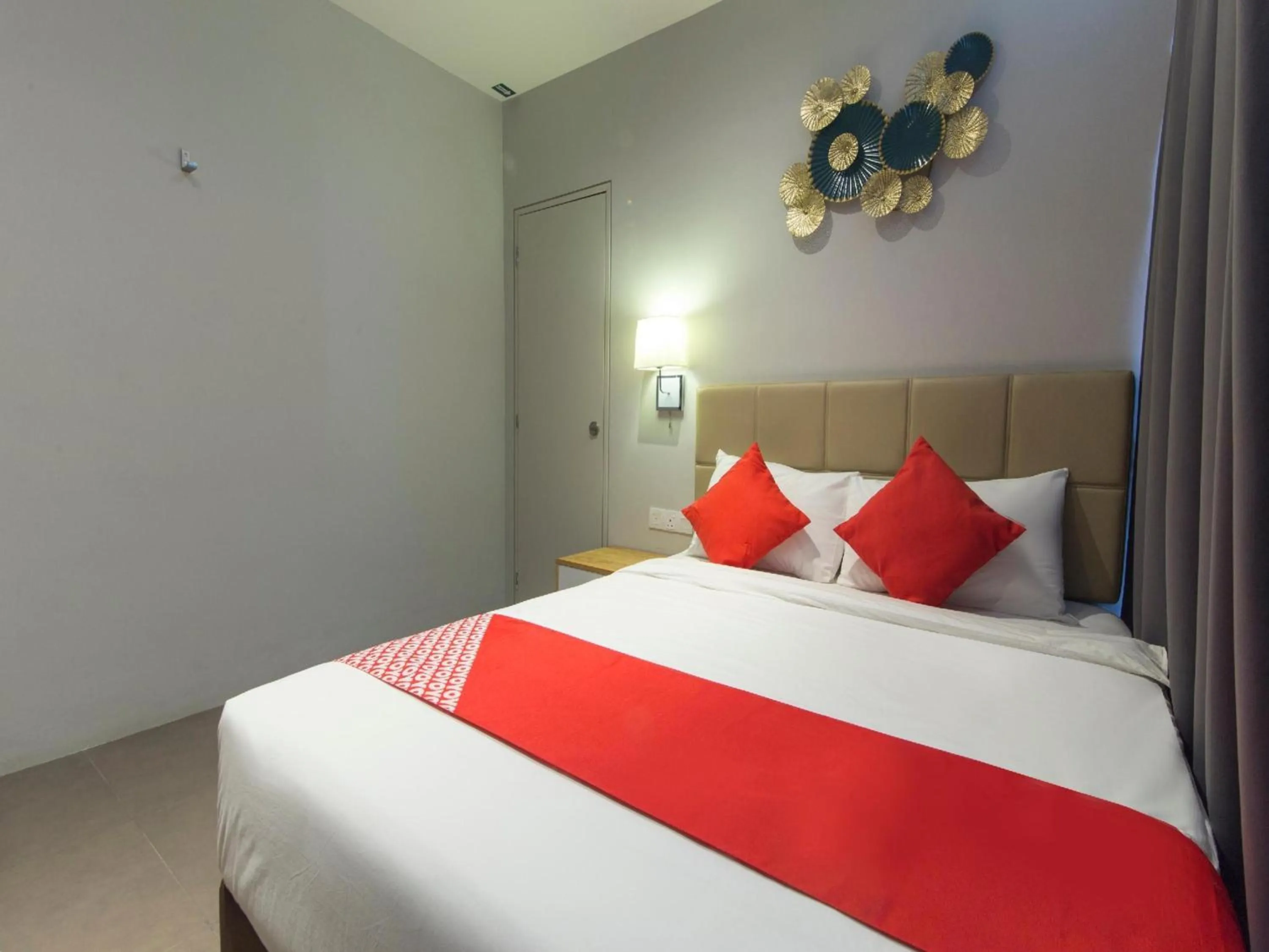 Bedroom, Bed in Yootel Boutique Hotel