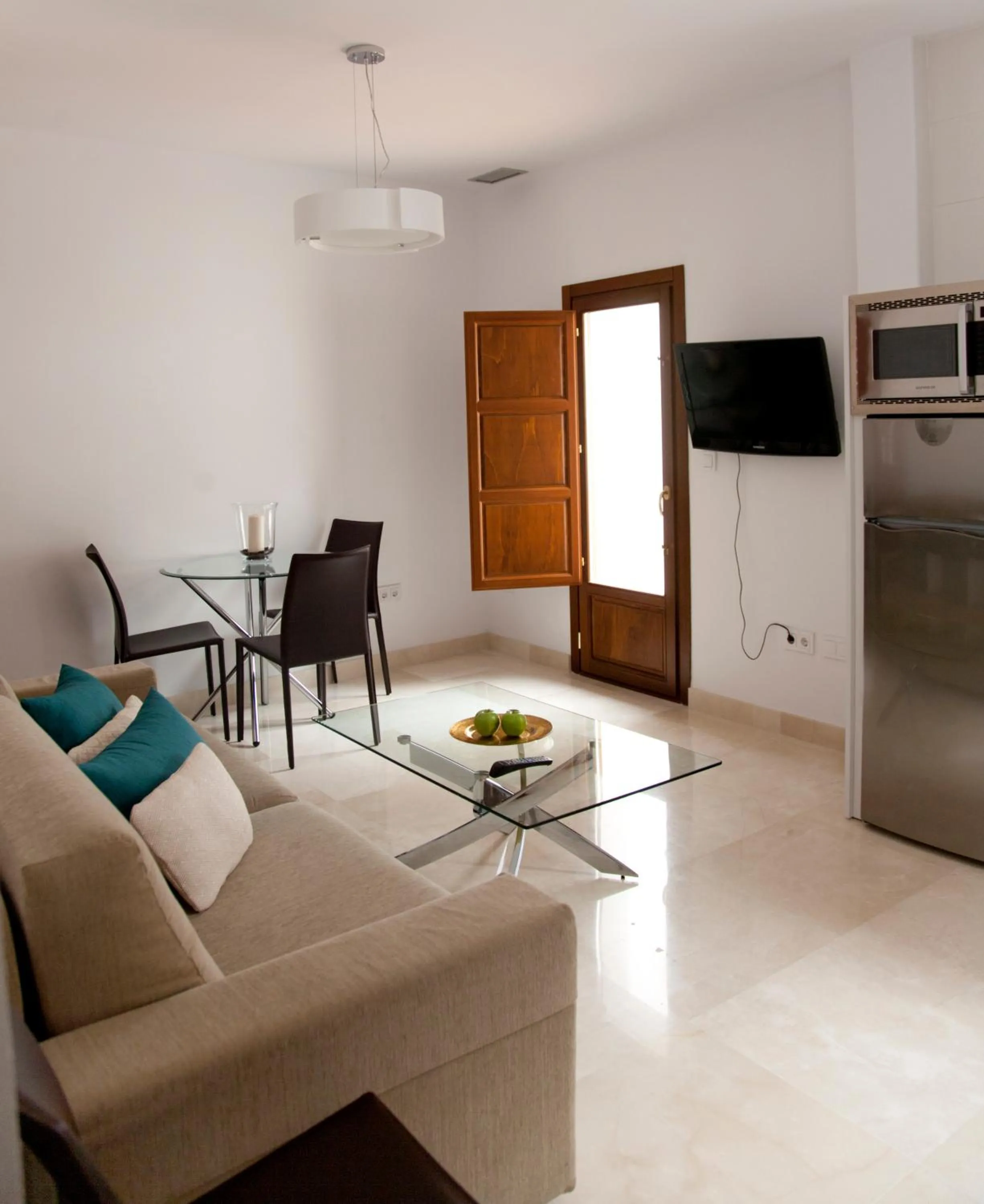 Living room in BiBo Suites Gran Vía