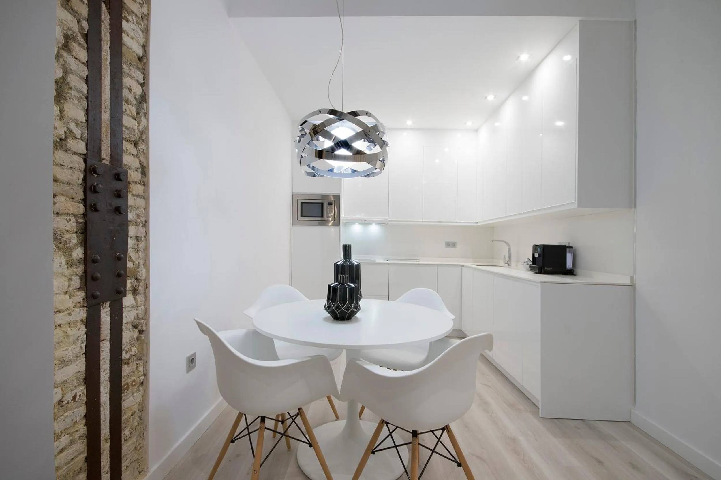 Kitchen or kitchenette in BiBo Suites Gran Vía