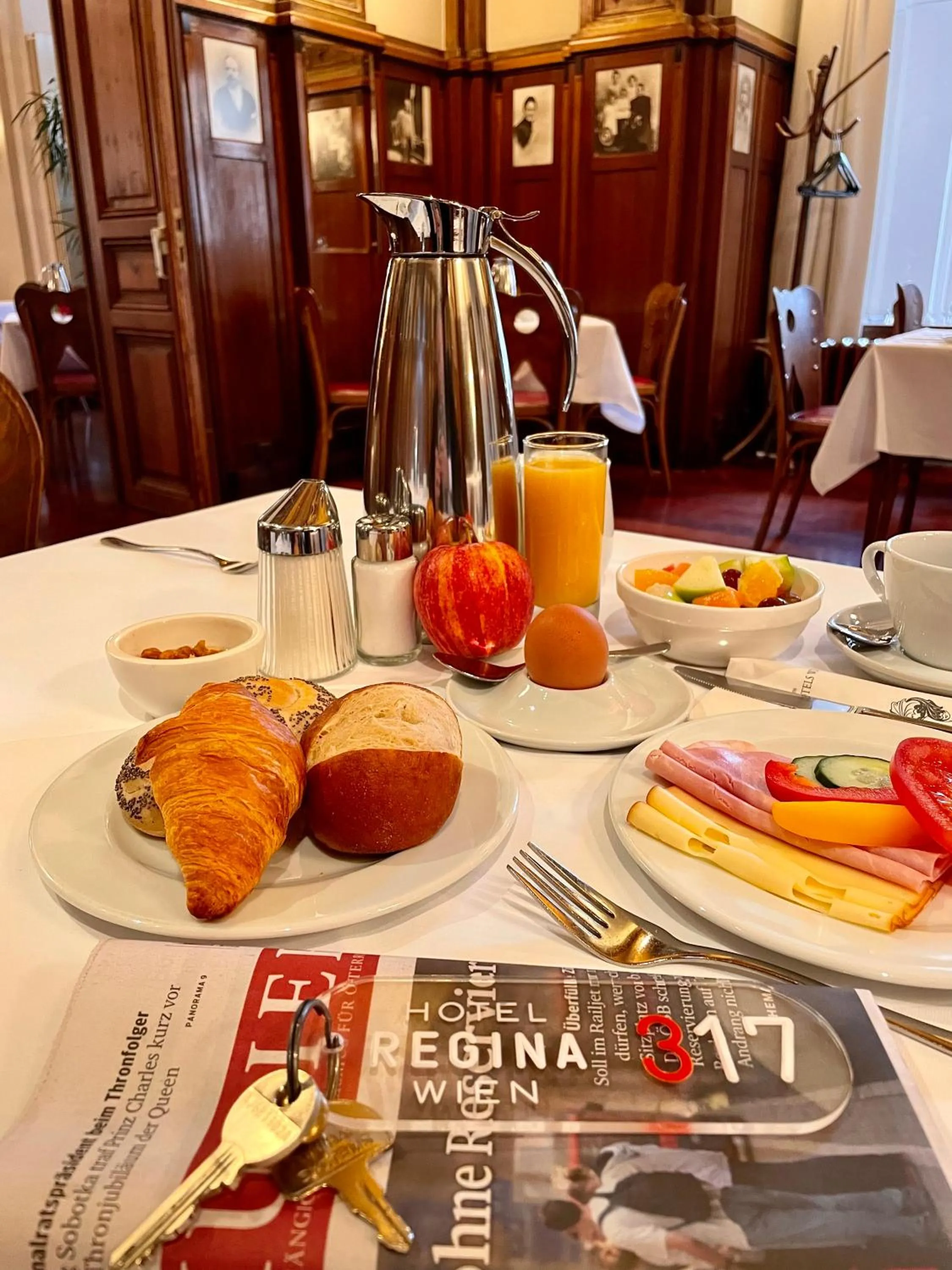 Buffet breakfast in Hotel Regina