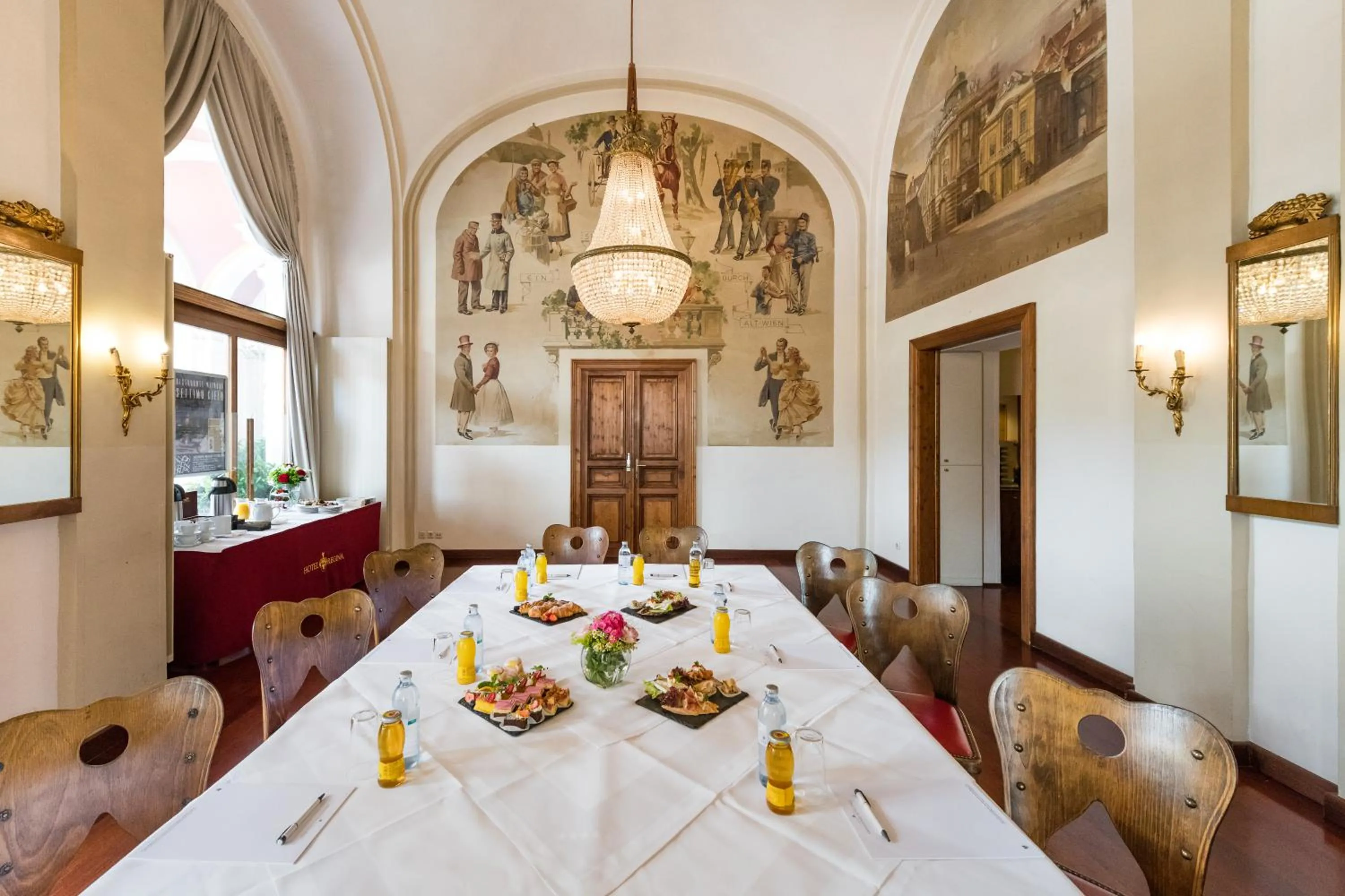 Banquet/Function facilities in Hotel Regina