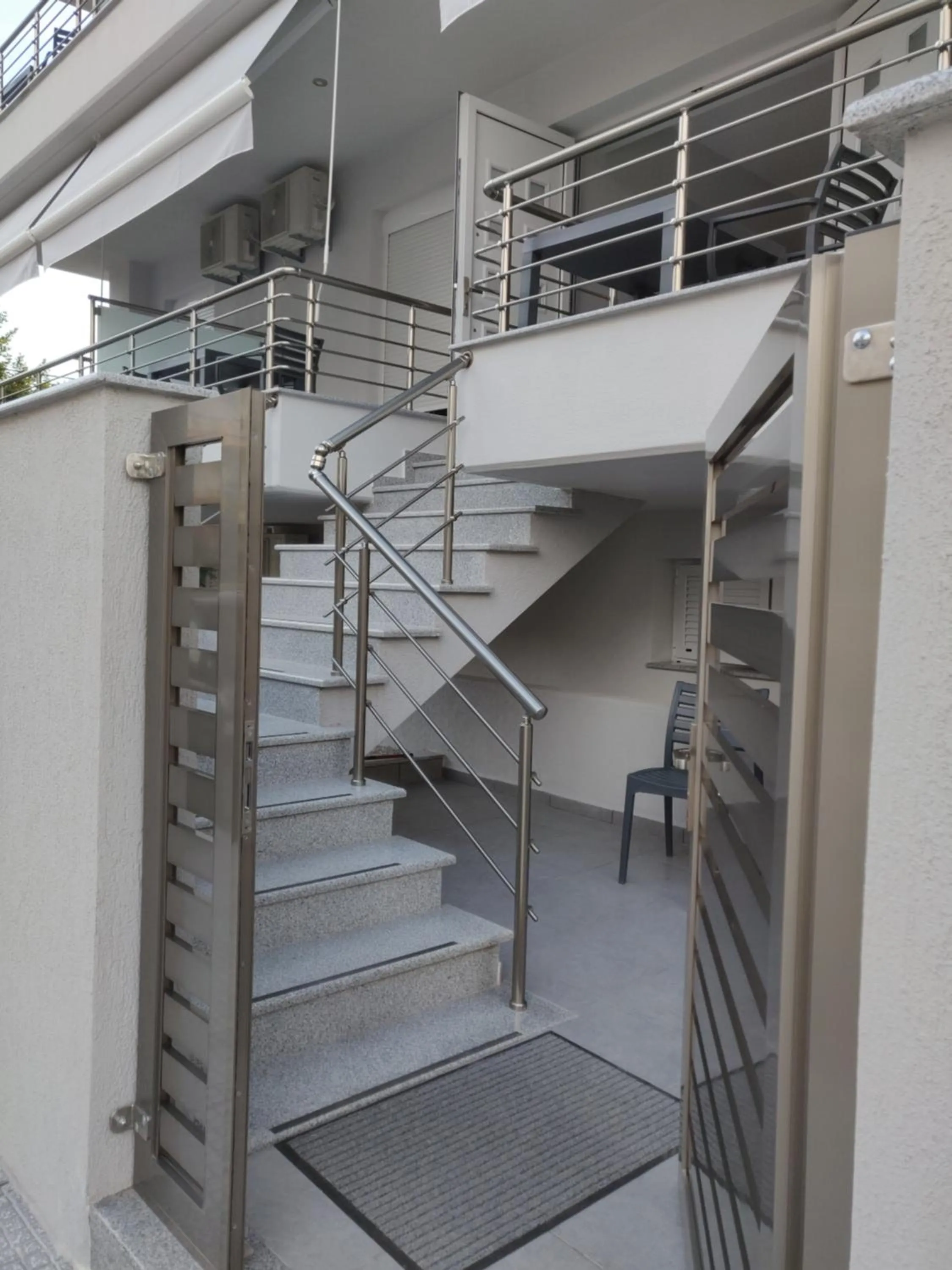 Alexion Apartments