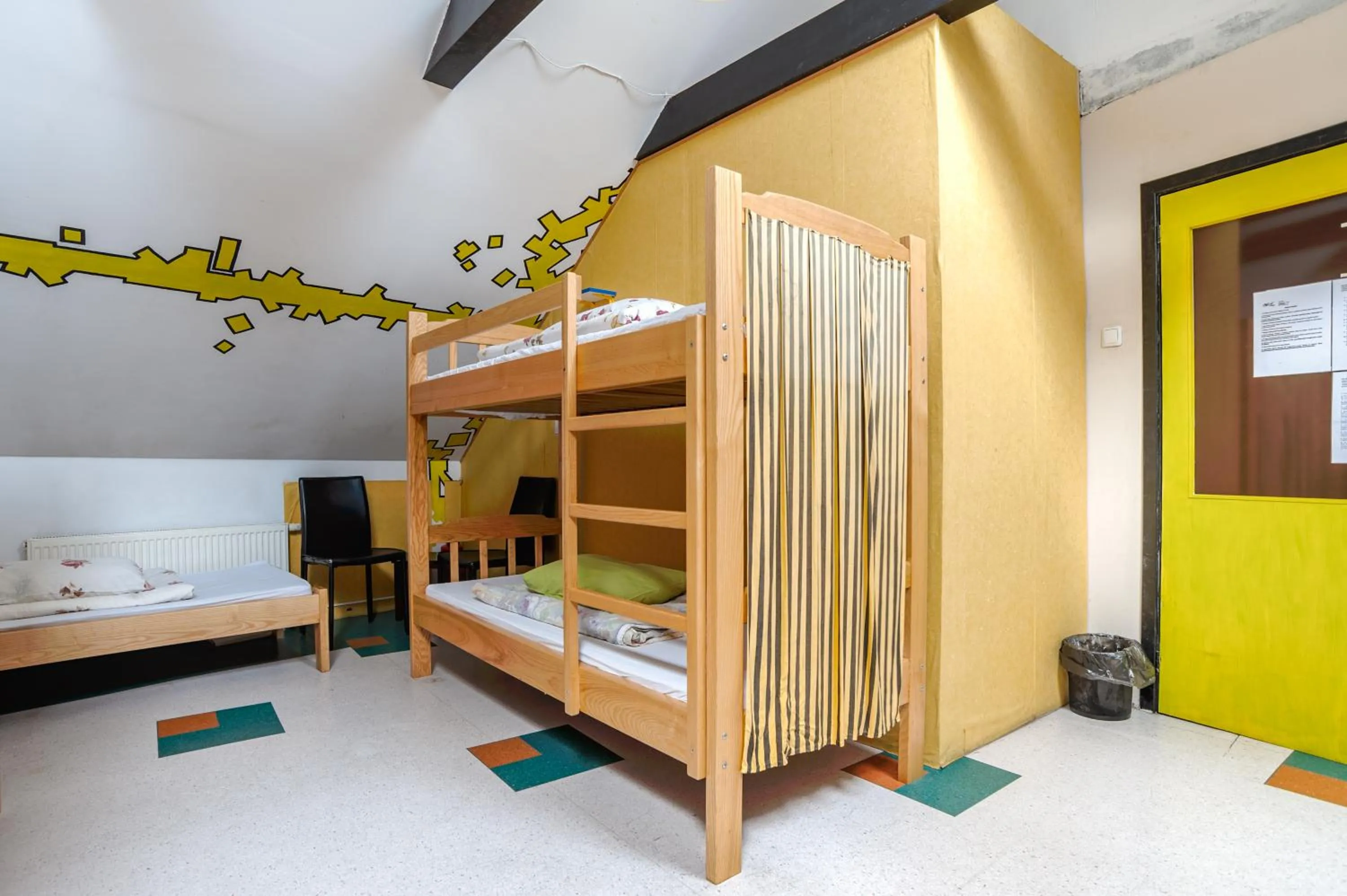 bunk bed in Pogo Hostel