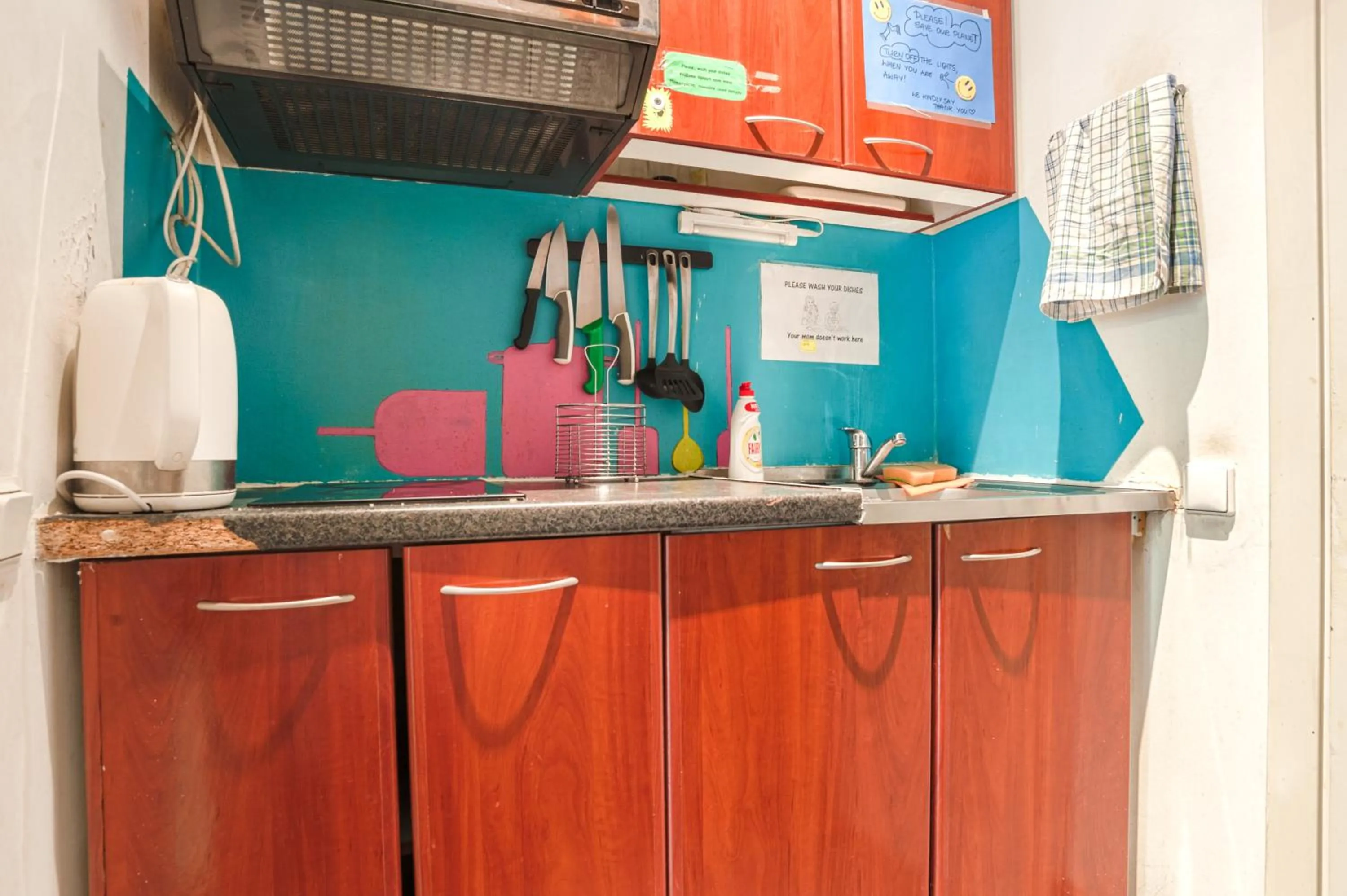 Kitchen or kitchenette in Pogo Hostel