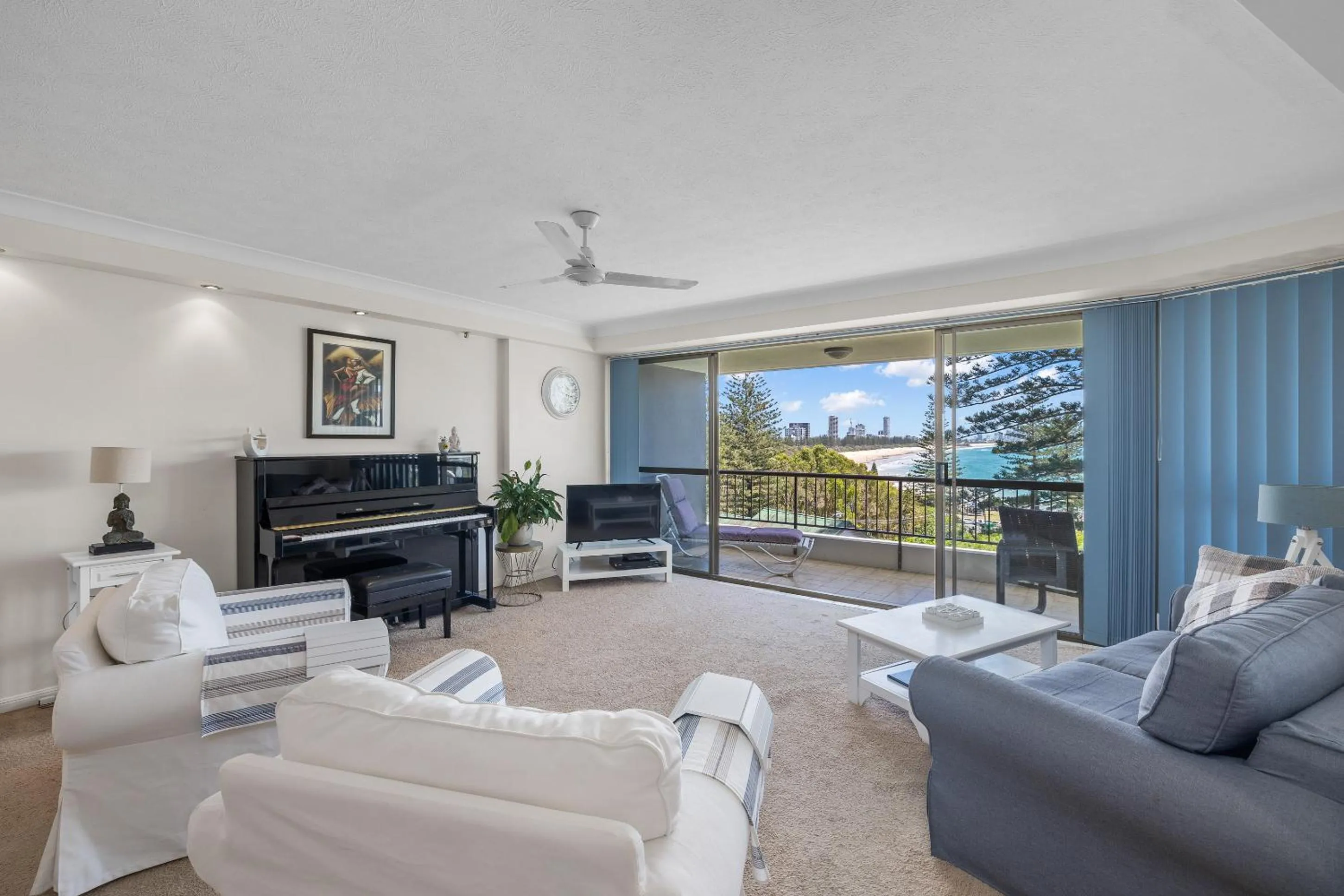 TV and multimedia in Gemini Court Holiday Apartments