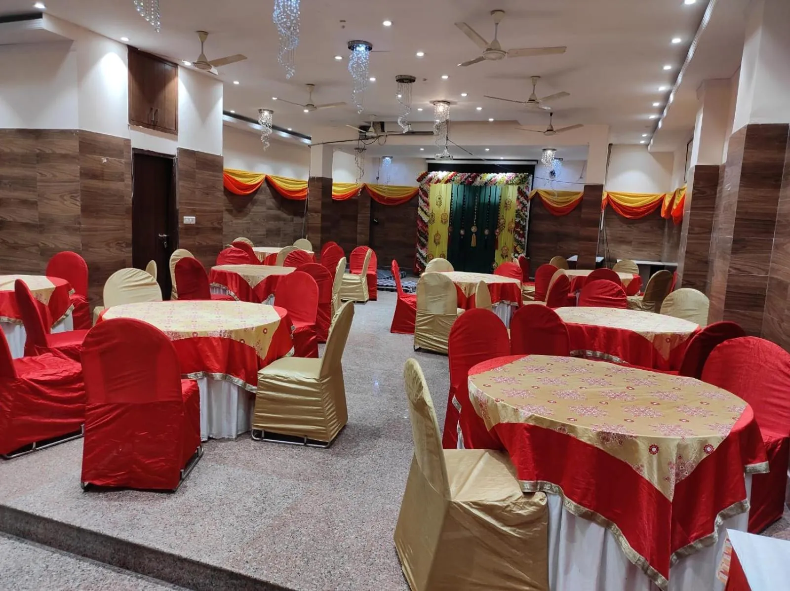 Banquet/Function facilities in Stay @ 203