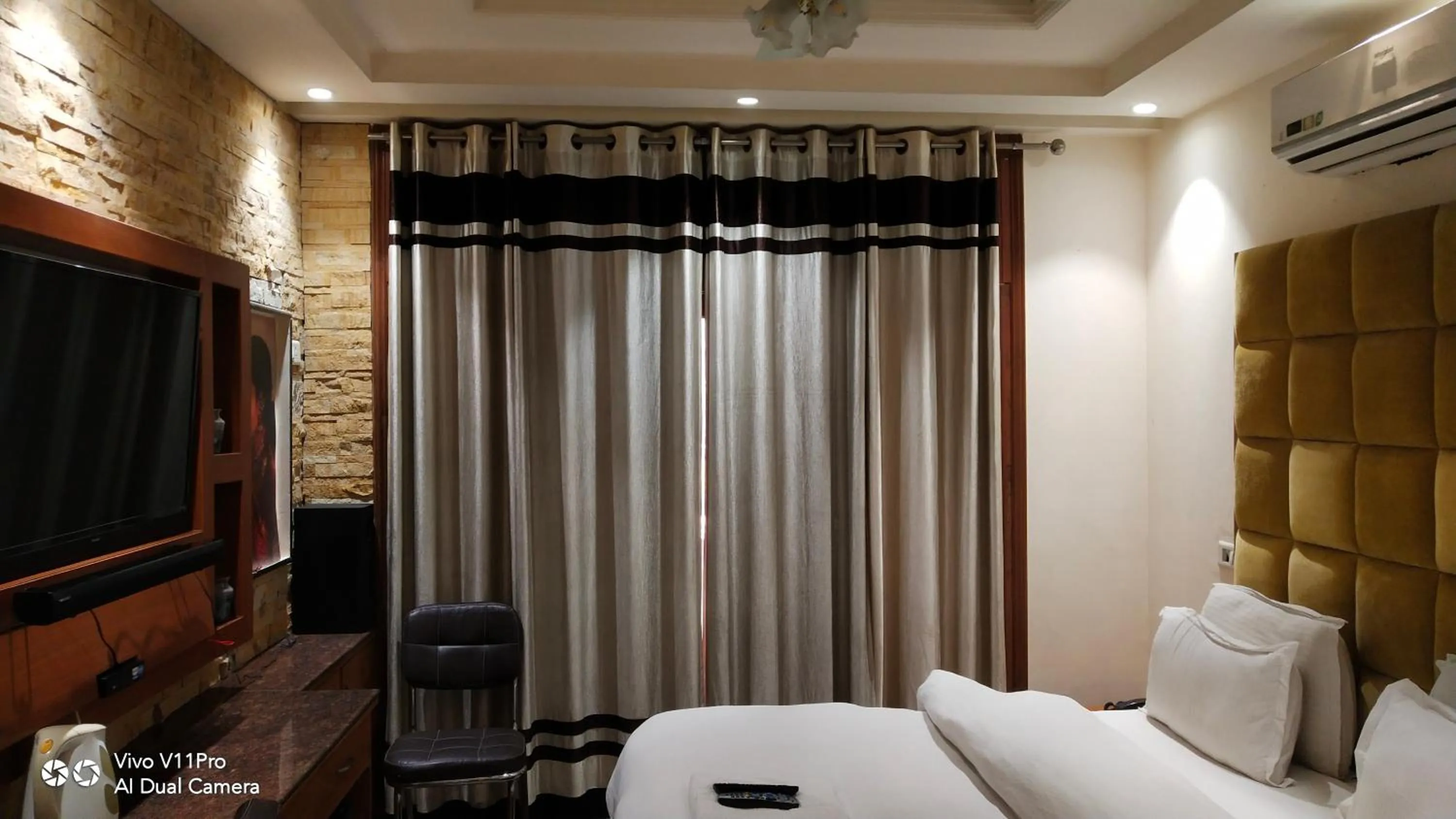 Communal lounge/ TV room, Bed in Stay @ 203