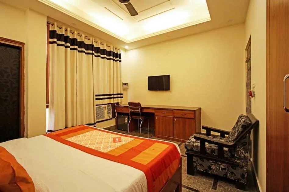 Photo of the whole room, Bed in Stay @ 203